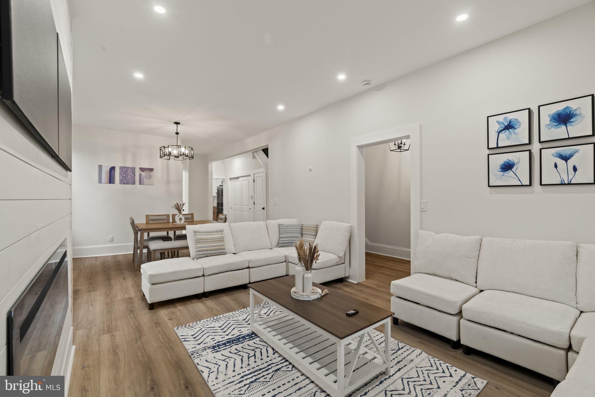 PHILADELPHIA - Residential