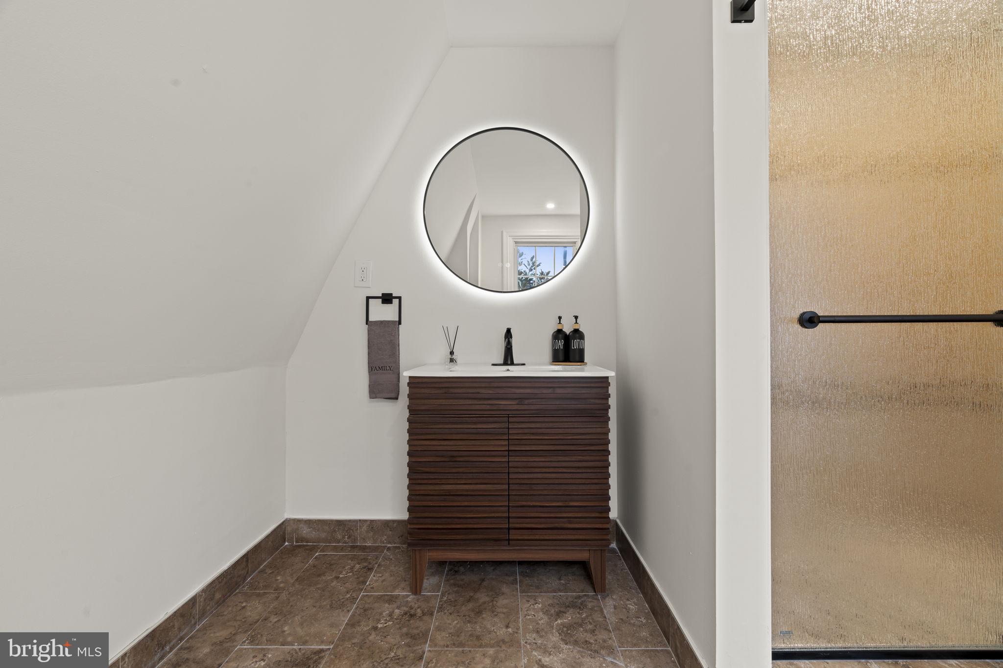 PHILADELPHIA - Residential