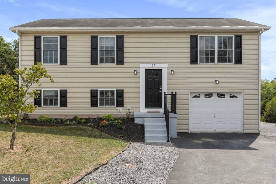 Welcome to Gemini! This lovely split foyer offers an open concept living room, dining room and kitchen space! Off of the dining area is the large deck over looking the back yard! On the upper/main level as also three large bedrooms, one of which the primary bedroom with it's own primary bathroom! On the lower level there is so much more additional space including two additional rooms that could be used as office space, an in-home gym, playroom and/or more bedroom space! *Home is being sold As-Is, it's Buyers due diligence to confirm HOA/Restrictions/Covenants/Bylaw, etc.