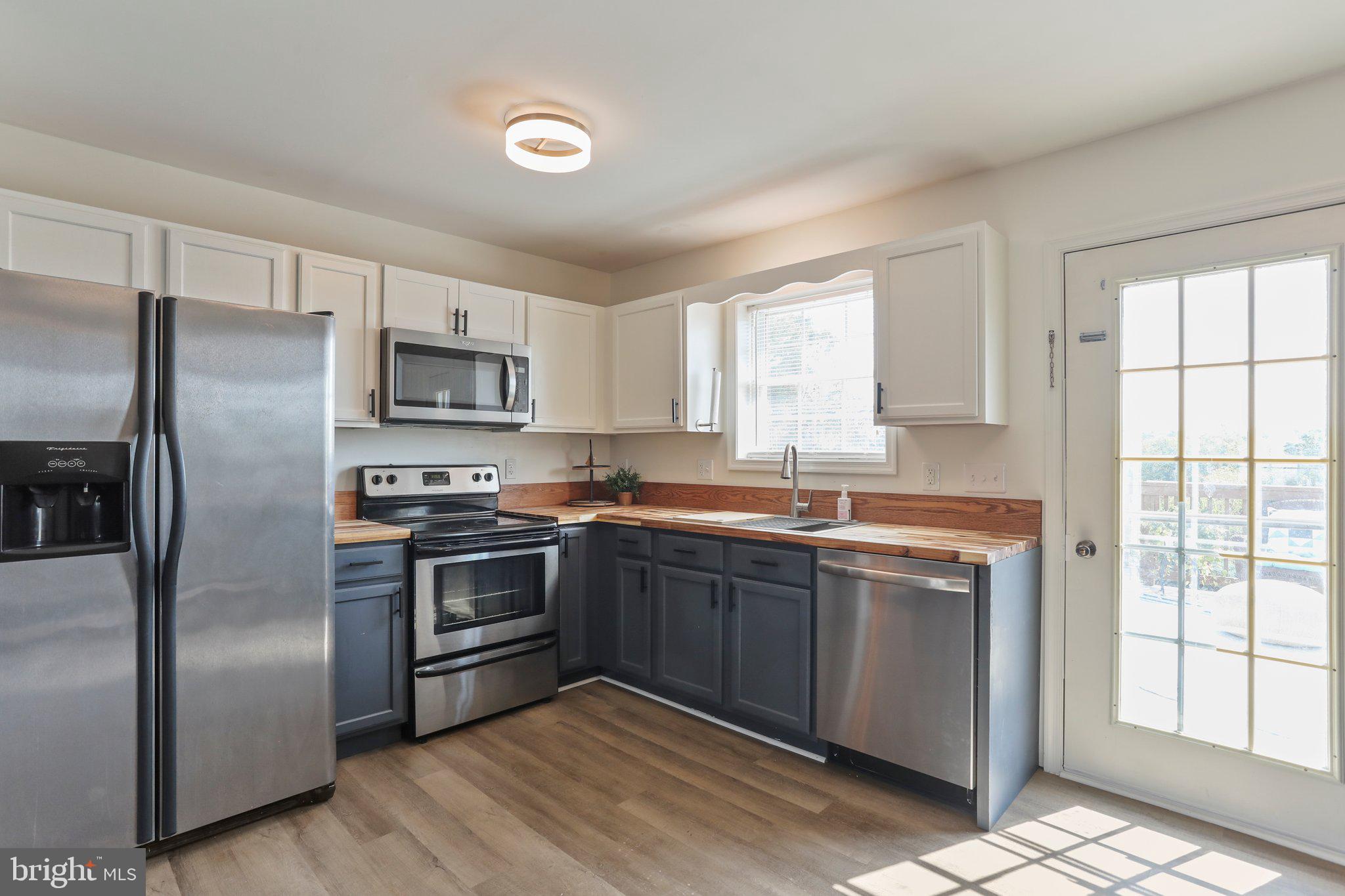 WILDFLOWER RIDGE - Residential