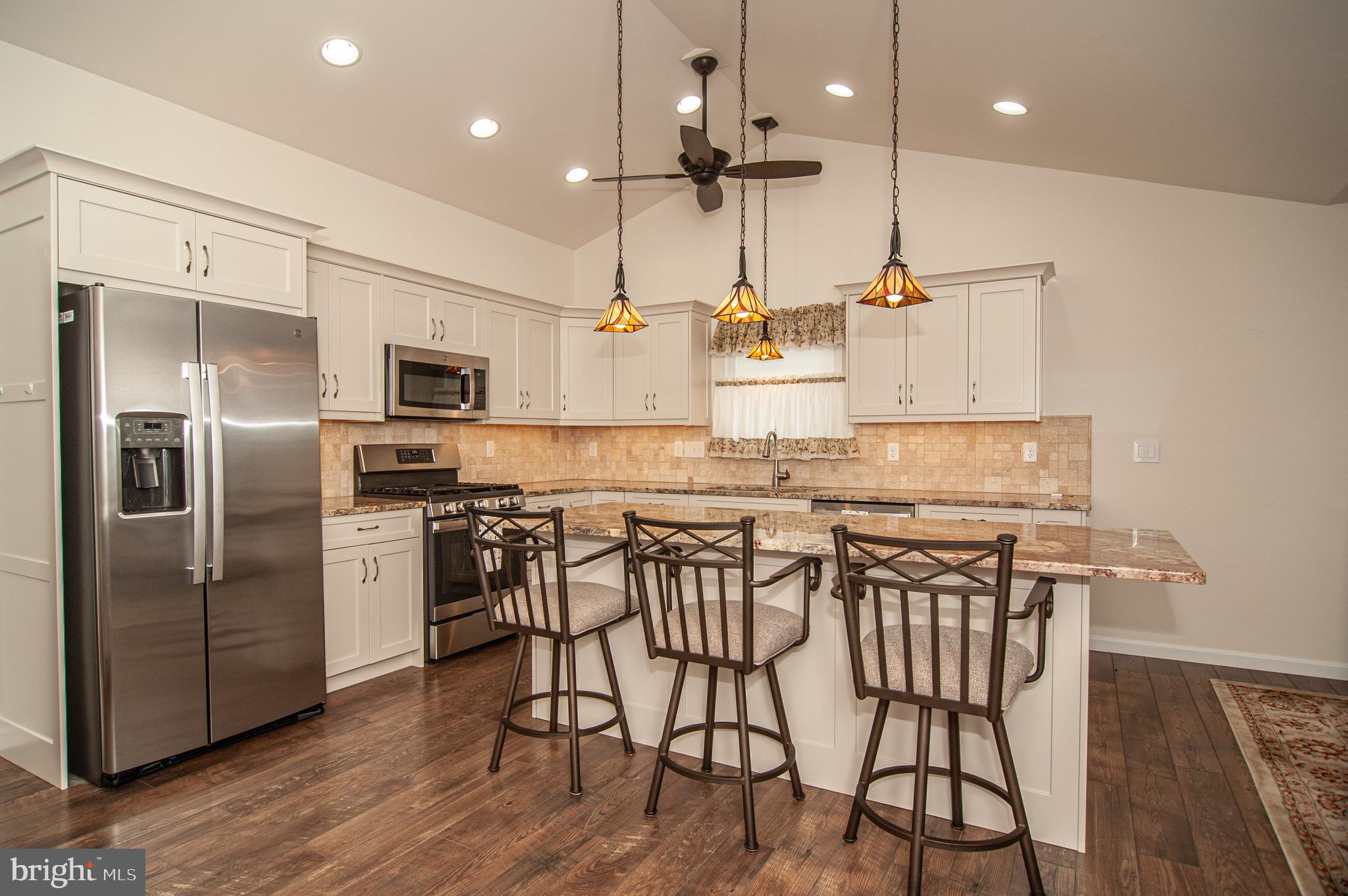 PLYMOUTH - Residential