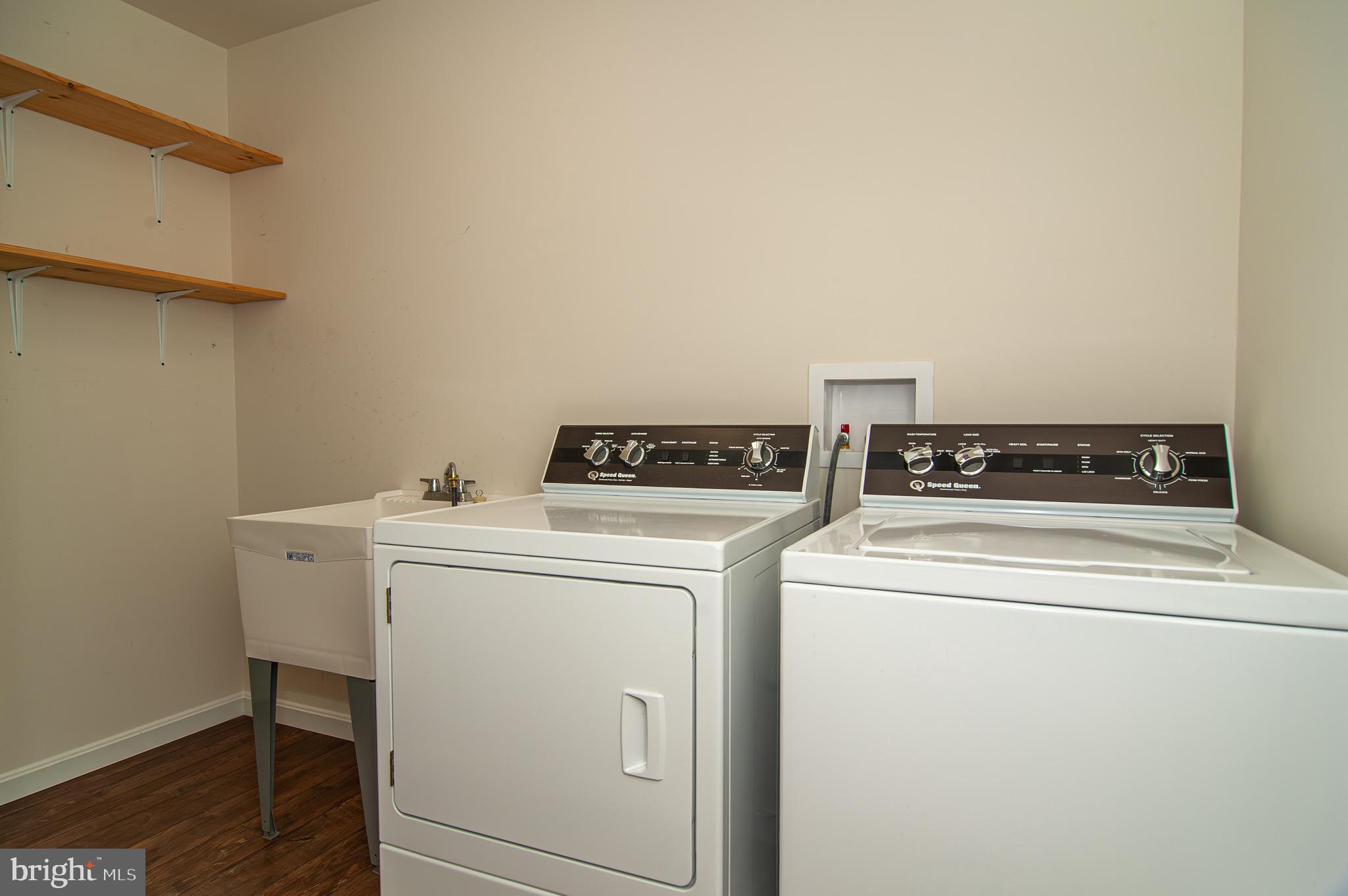 PLYMOUTH - Residential