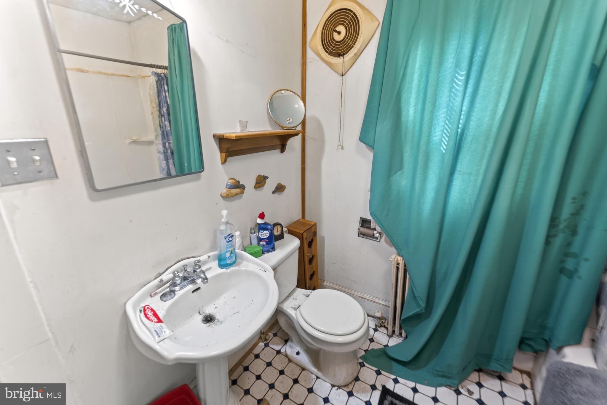 TOWN OF DENTON - Residential