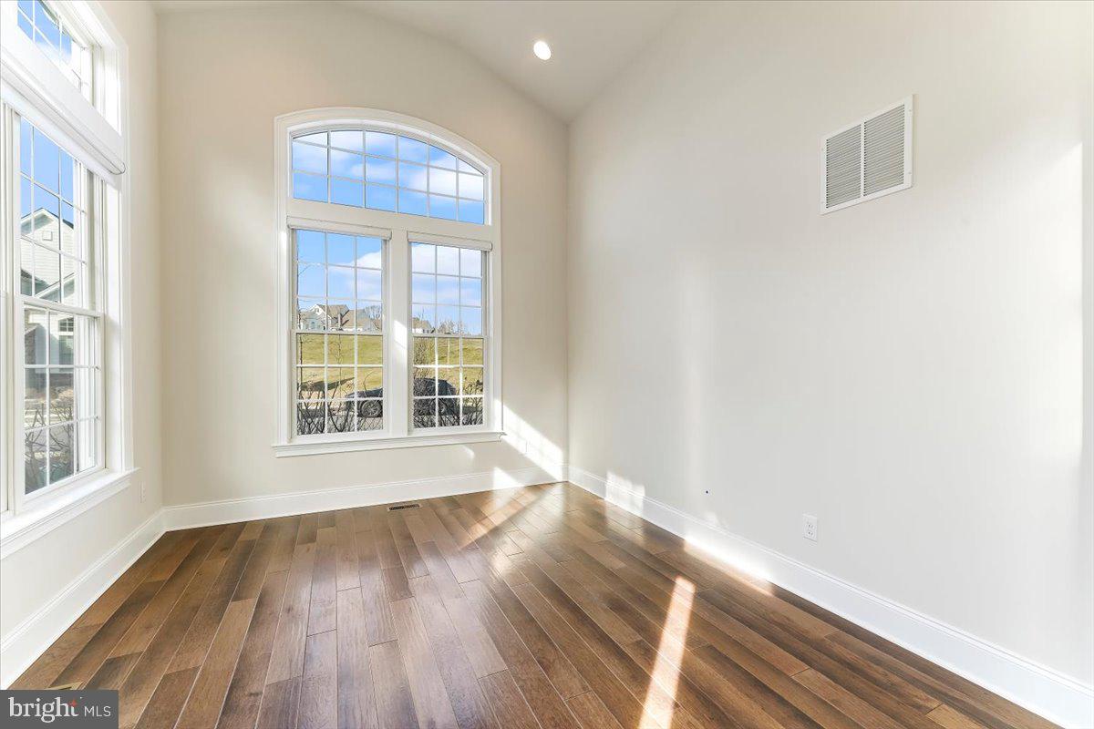 LISETER - Residential