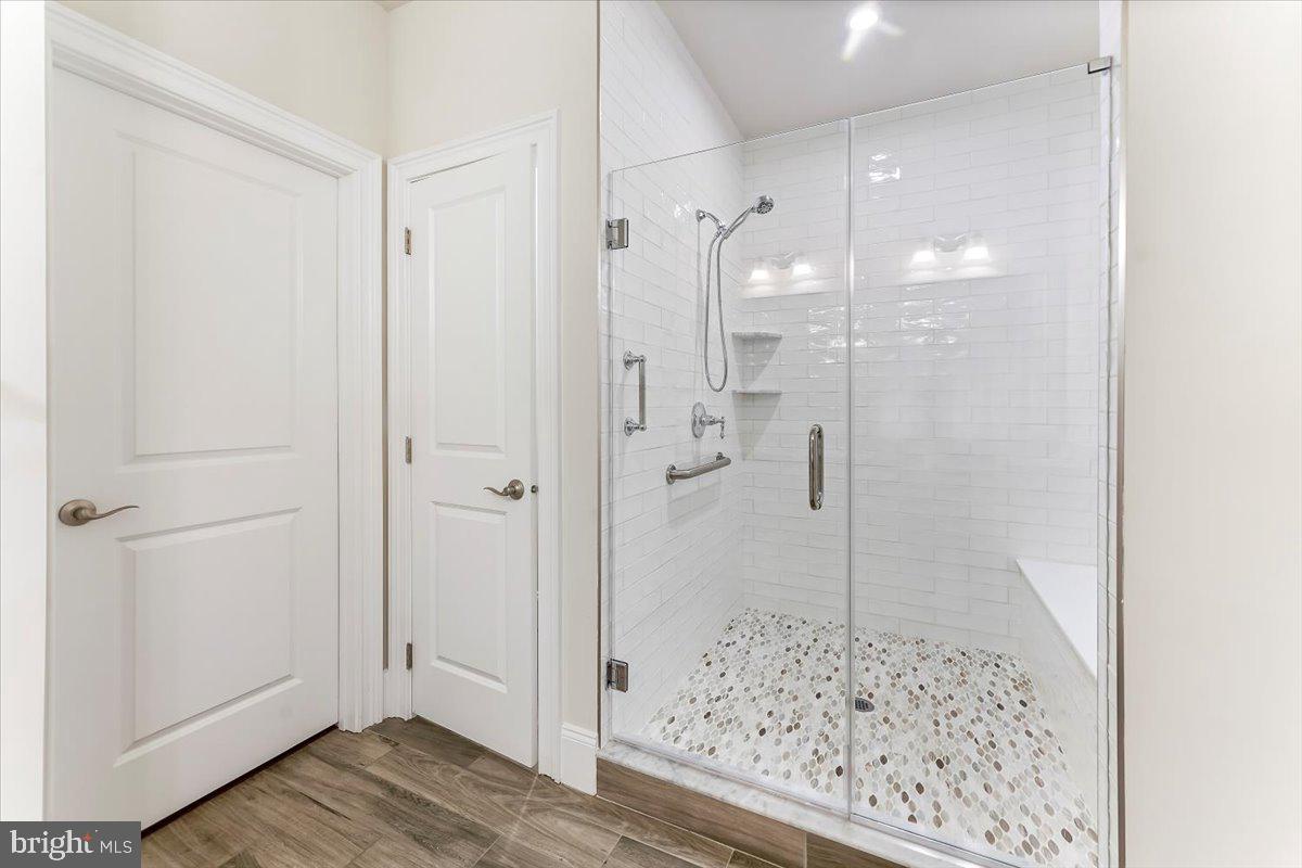 LISETER - Residential