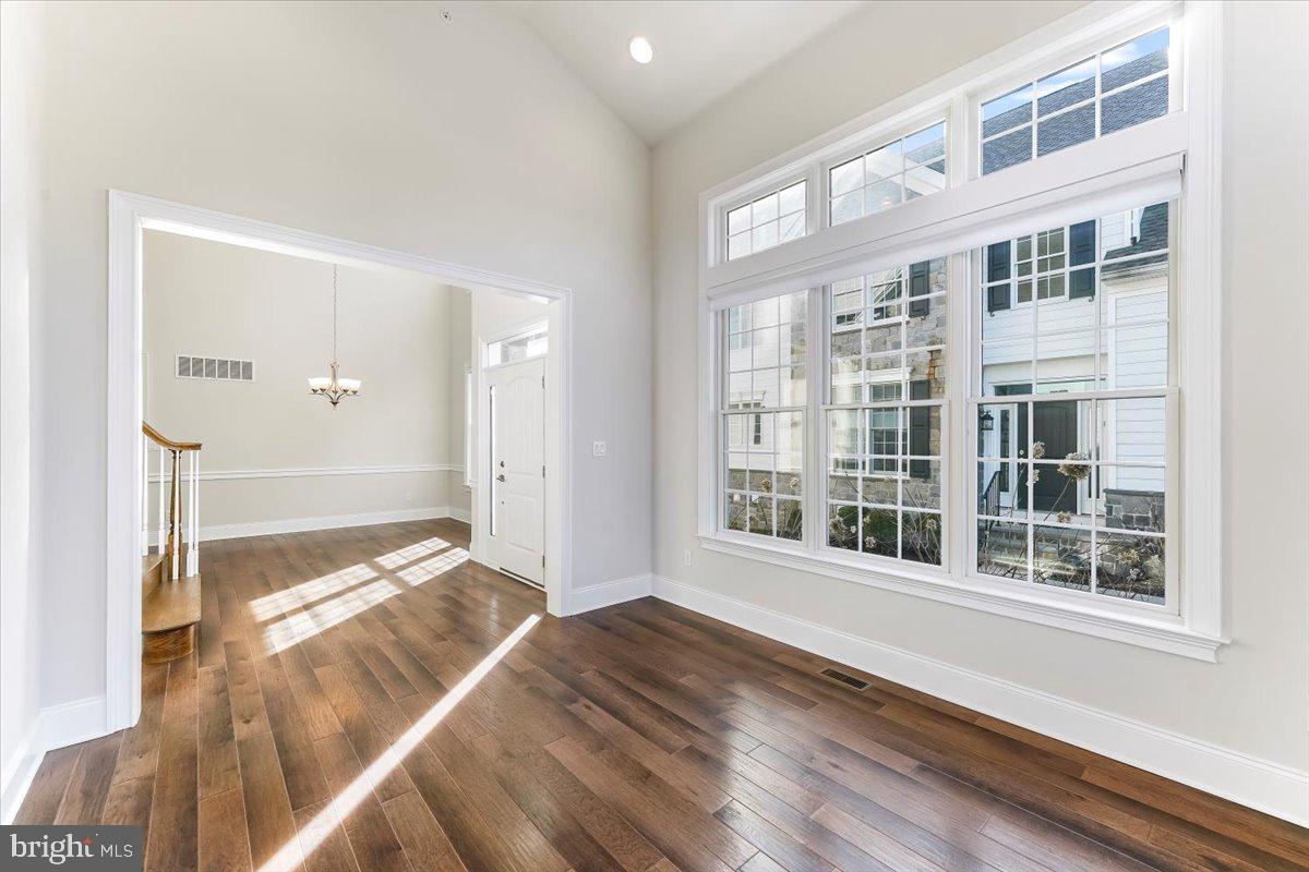 LISETER - Residential