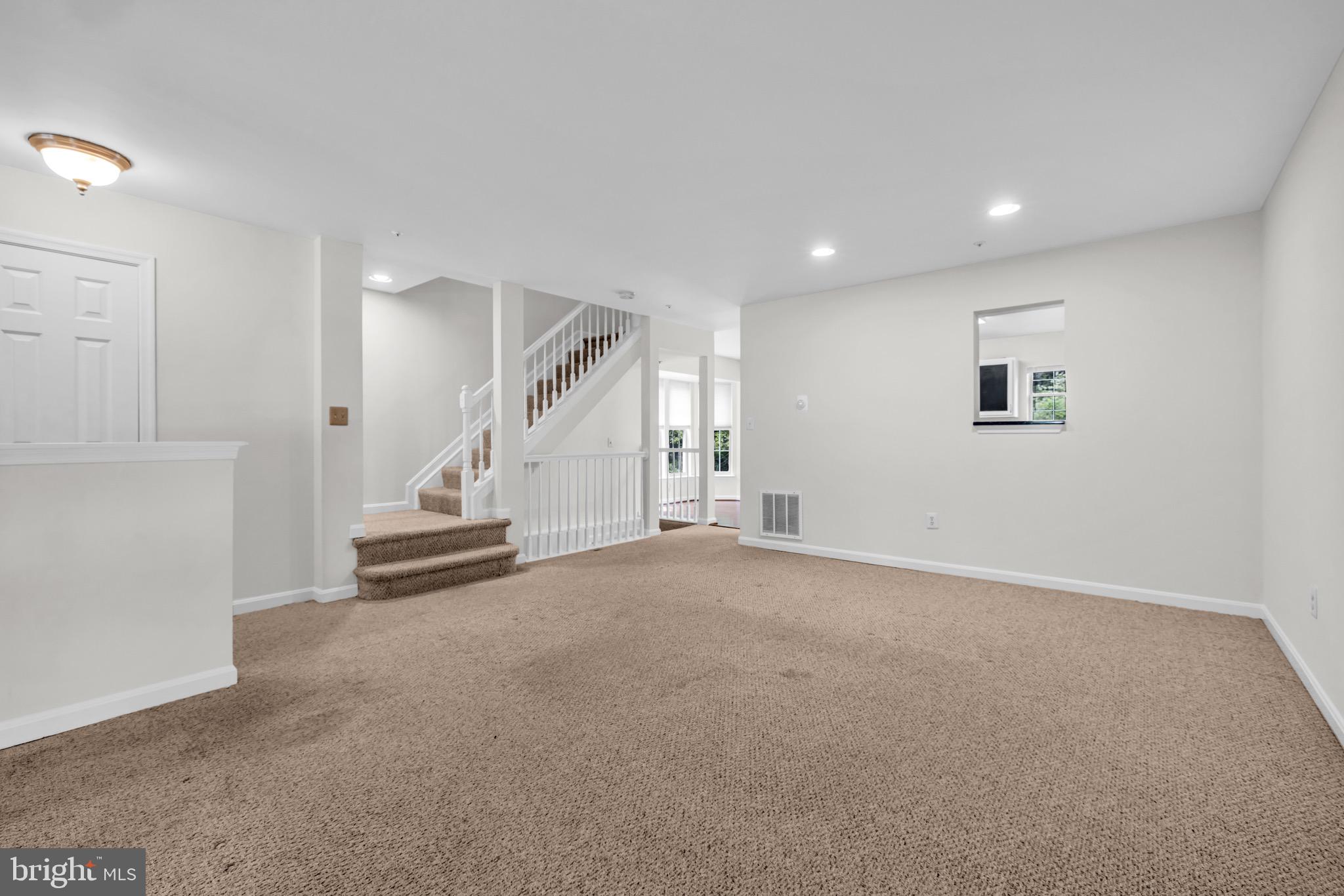 OWINGS MILLS NEW TOWN - Residential