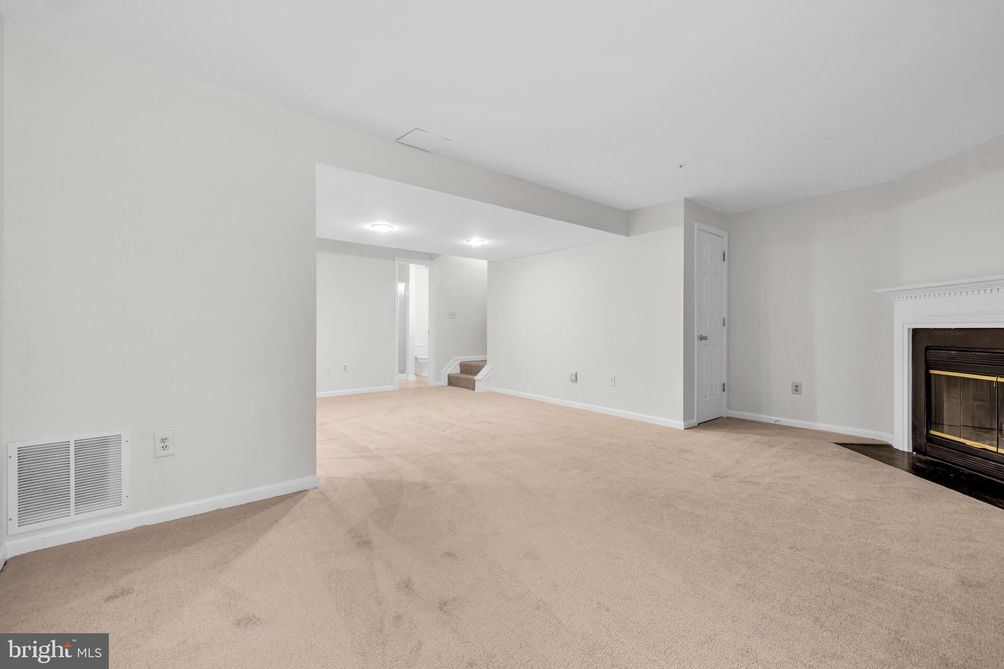 OWINGS MILLS NEW TOWN - Residential