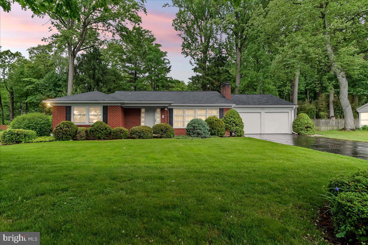 BLACK HORSE - Residential