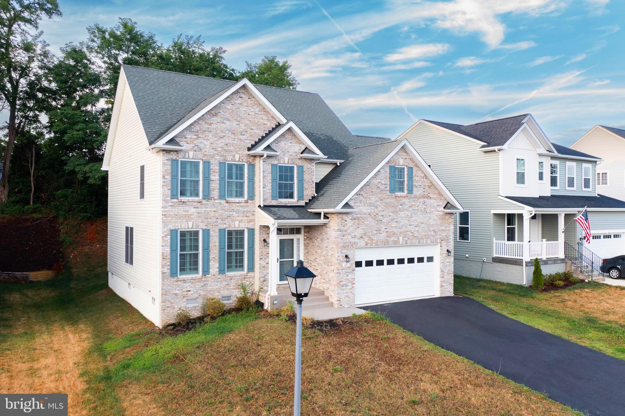 PARK HEIGHTS - Residential