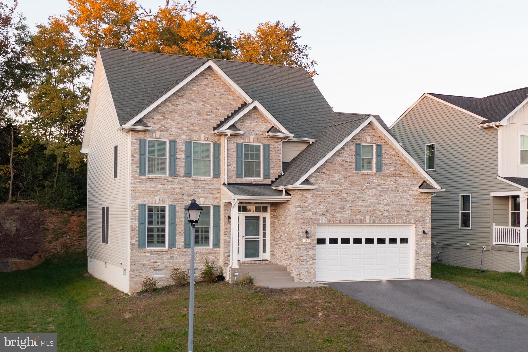 PARK HEIGHTS - Residential