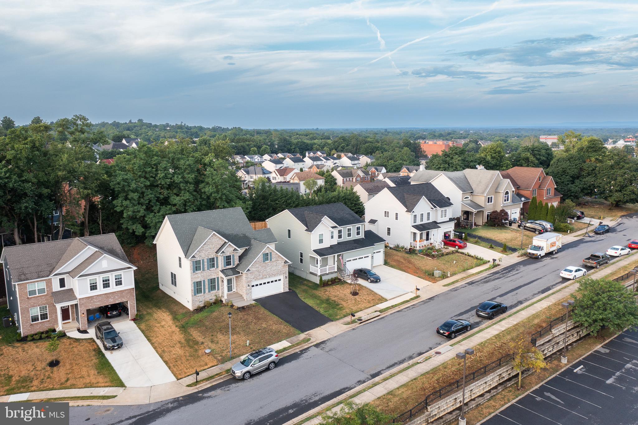 PARK HEIGHTS - Residential