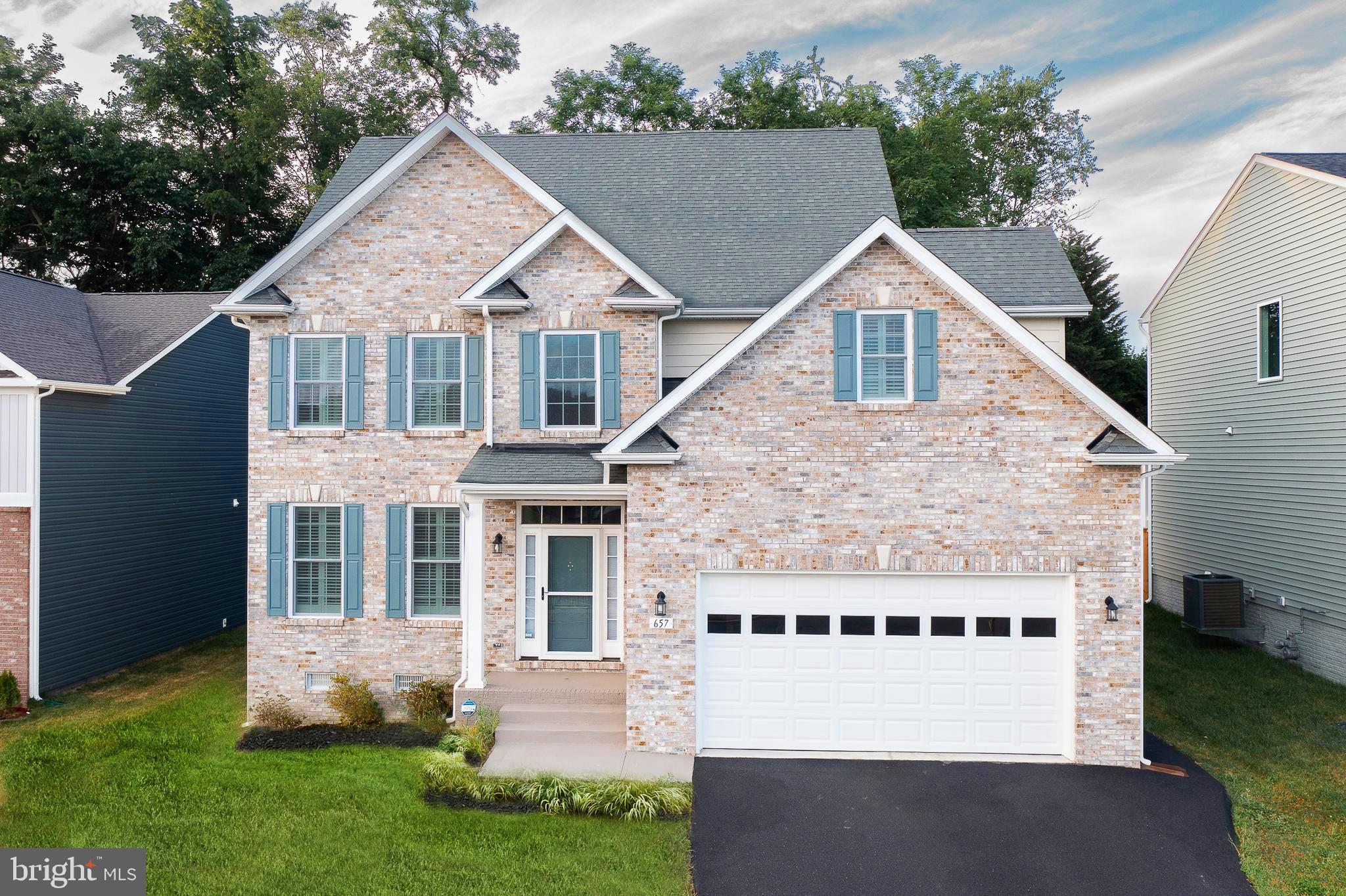 PARK HEIGHTS - Residential