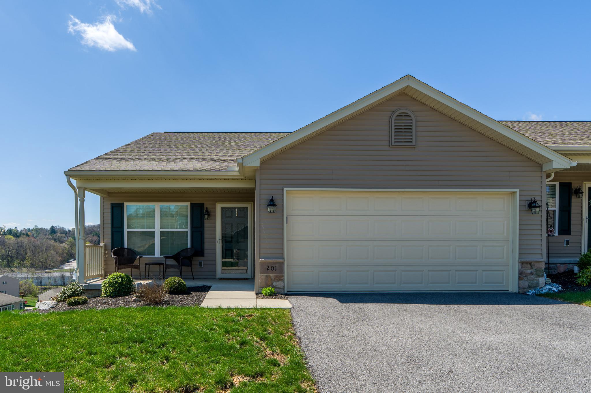 THE PADDOCK @ EQUINE MEADOWS - Residential