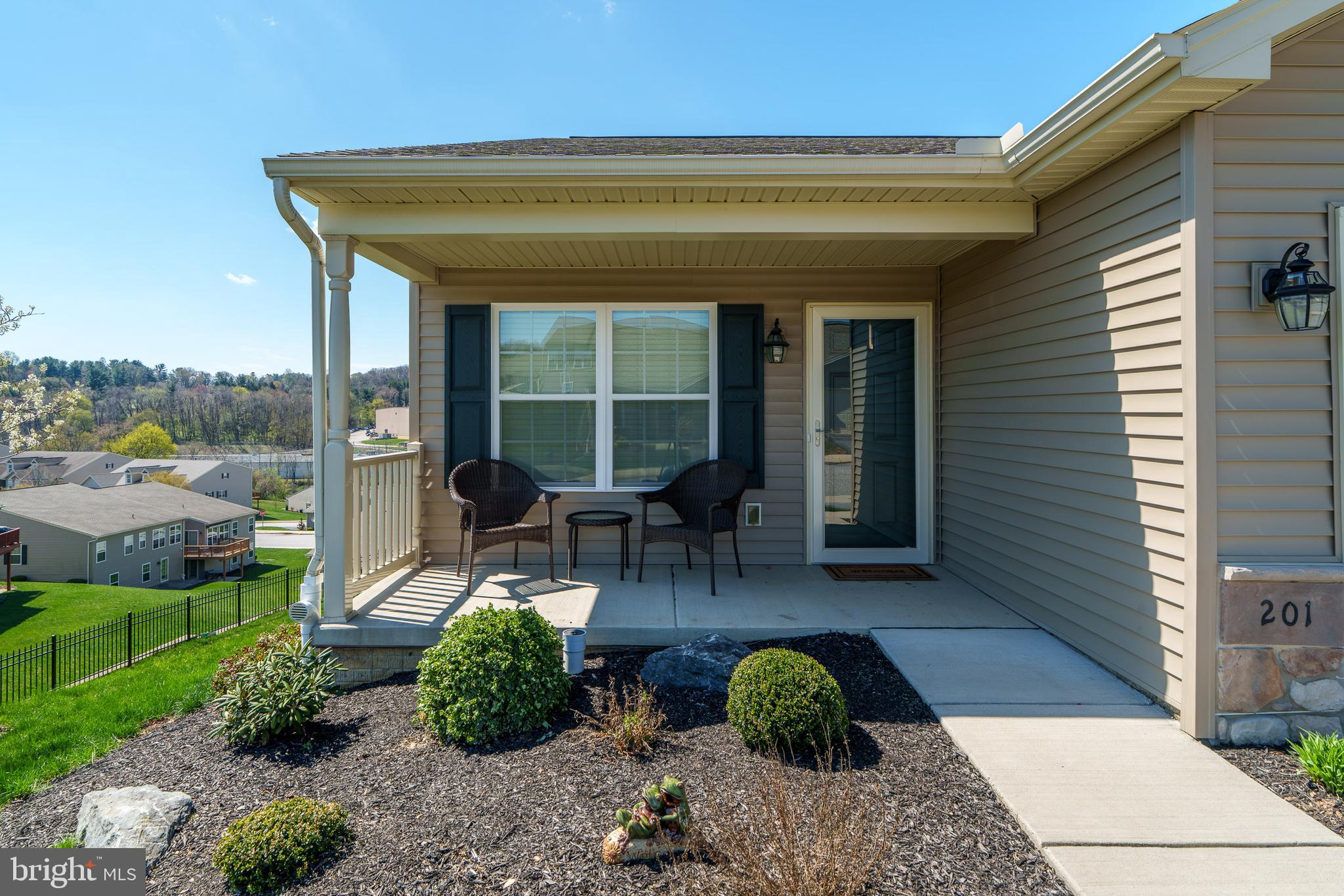 THE PADDOCK @ EQUINE MEADOWS - Residential