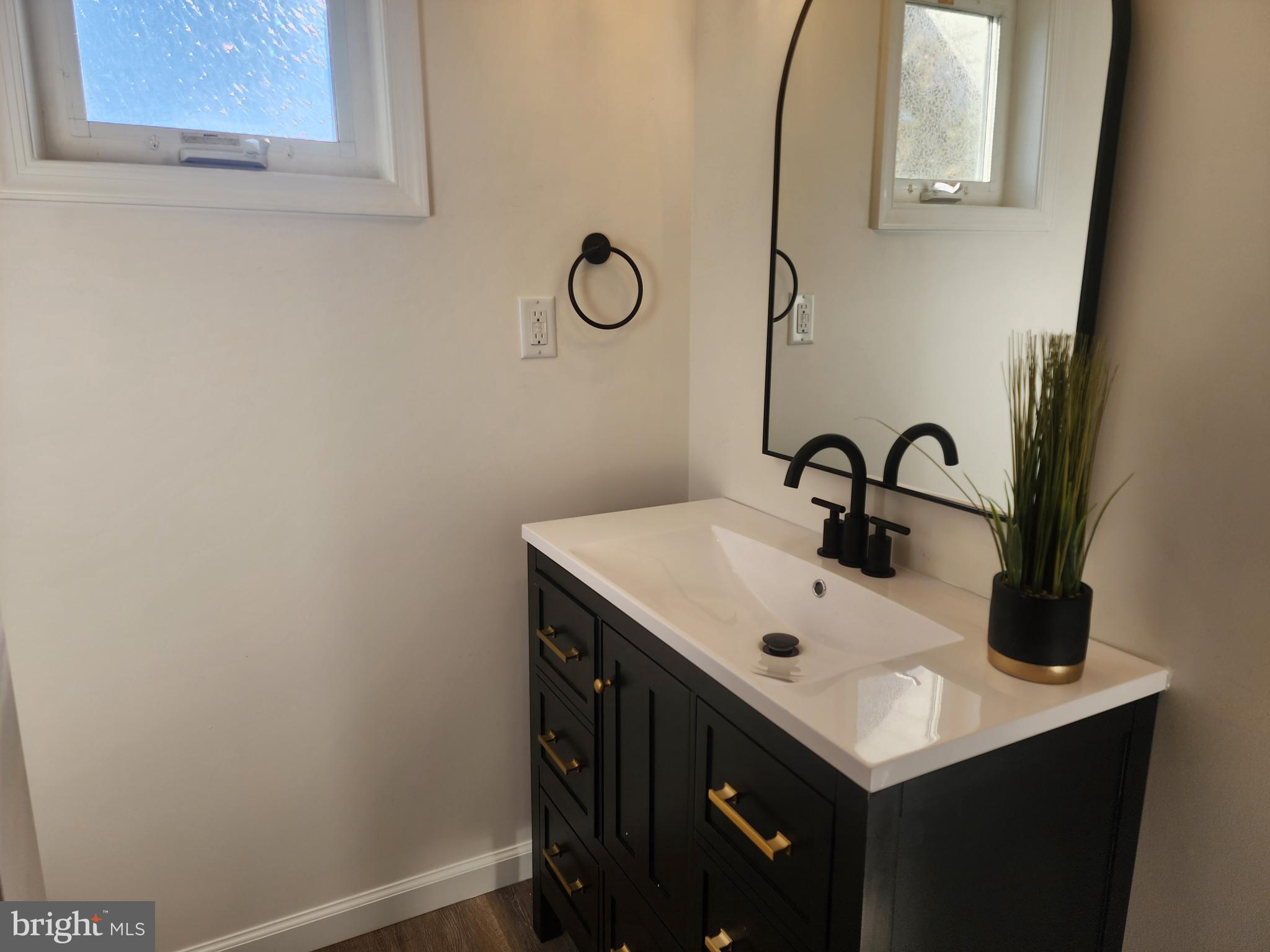 RIDGELEY - Residential