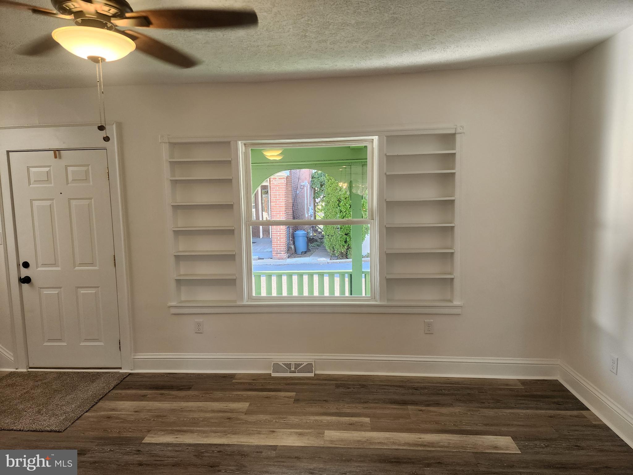 RIDGELEY - Residential