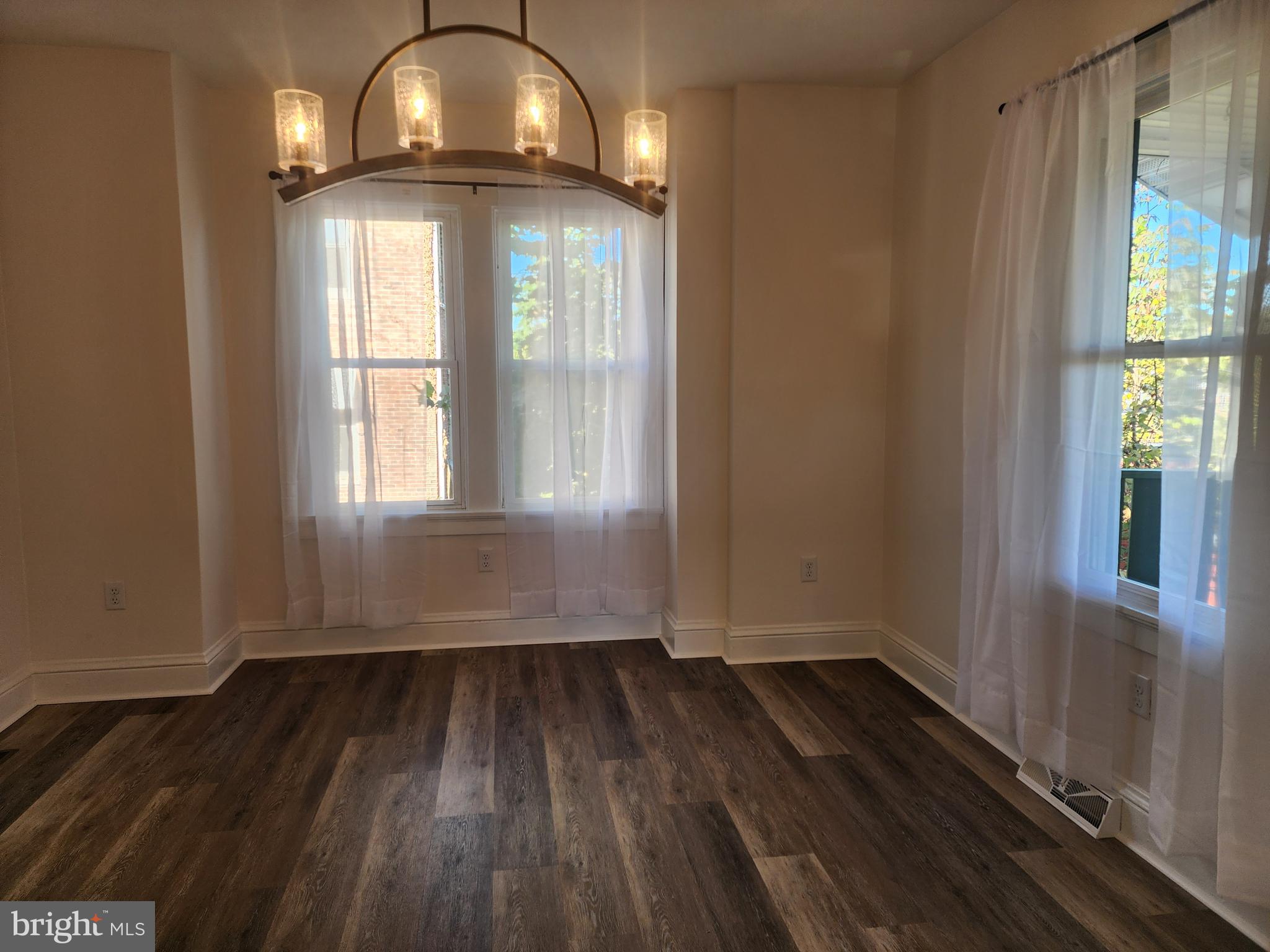 RIDGELEY - Residential