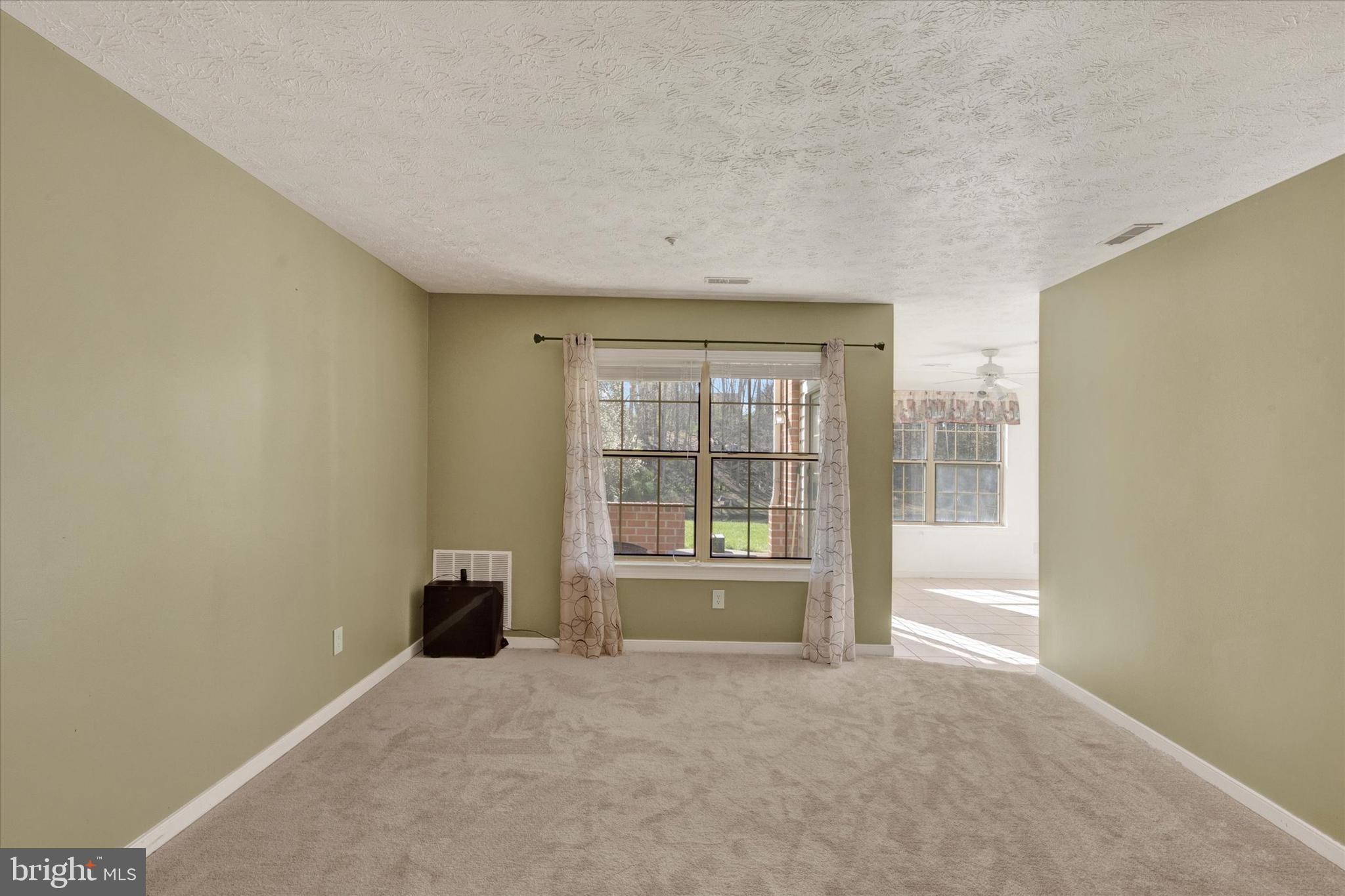 POND CONDOMINIUMS - Residential