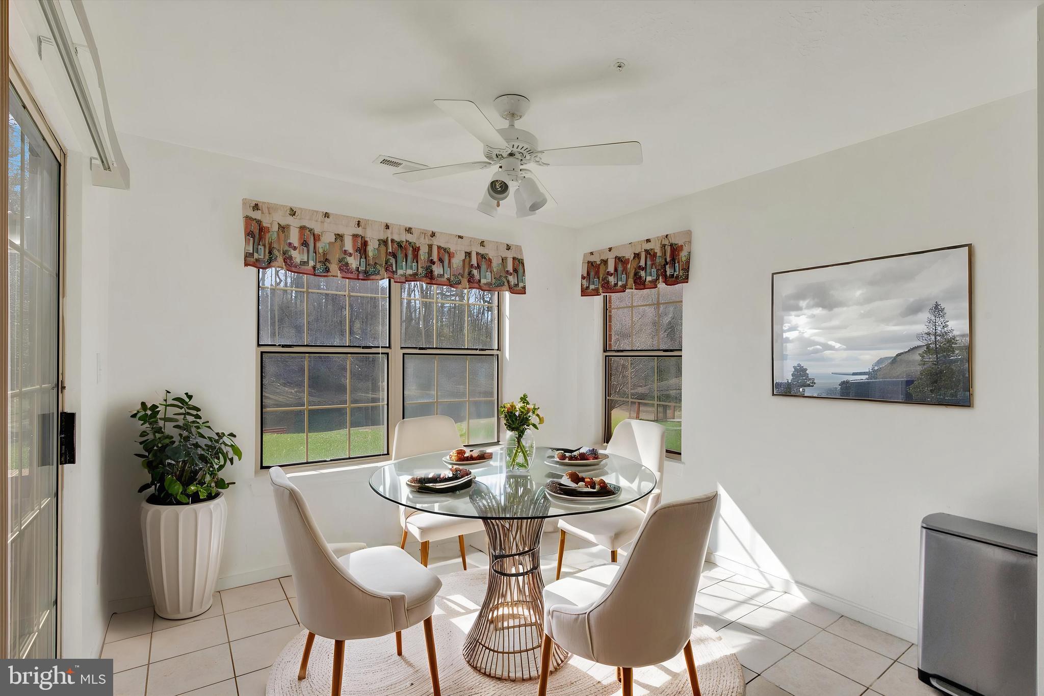 POND CONDOMINIUMS - Residential