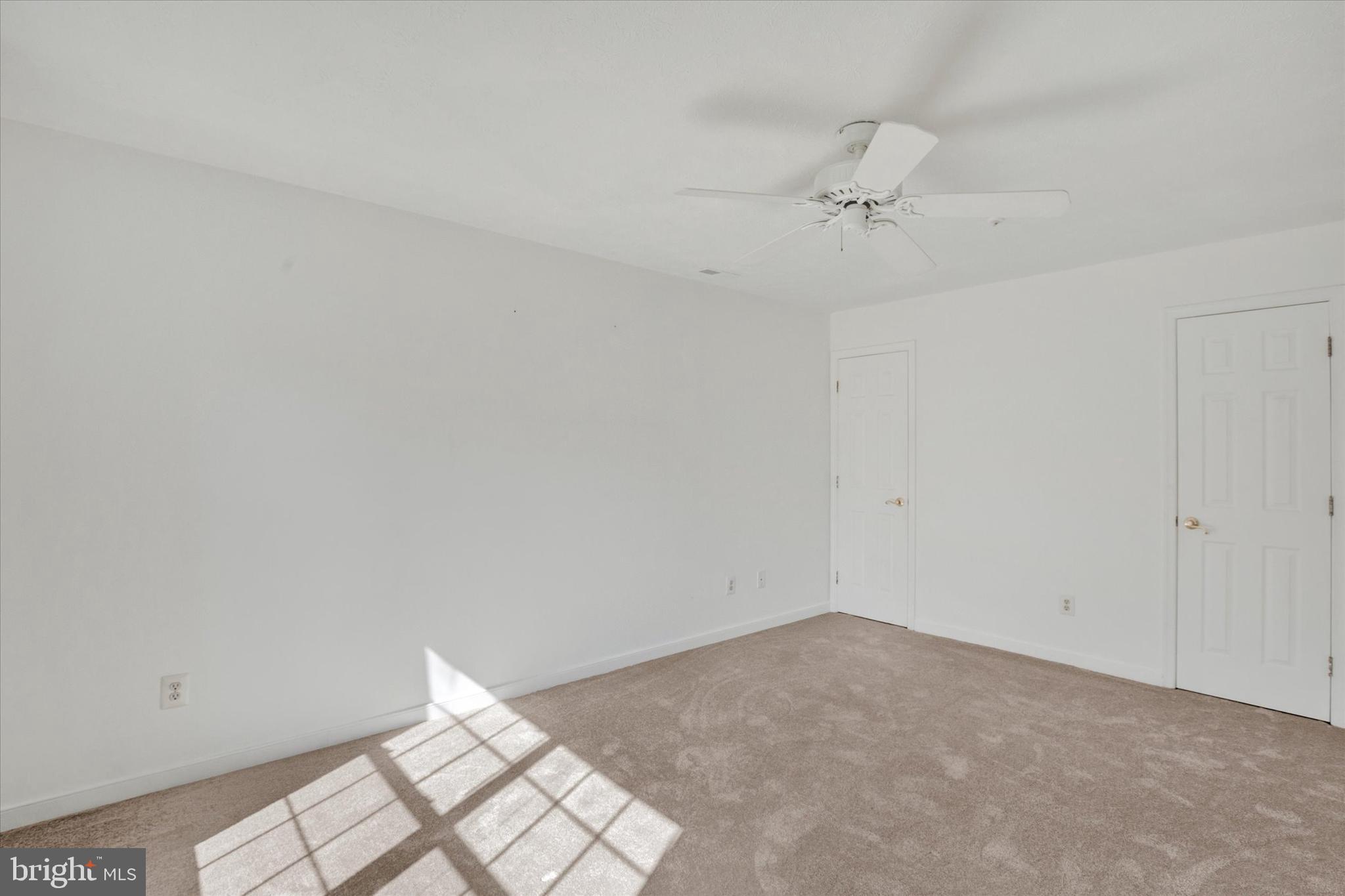 POND CONDOMINIUMS - Residential