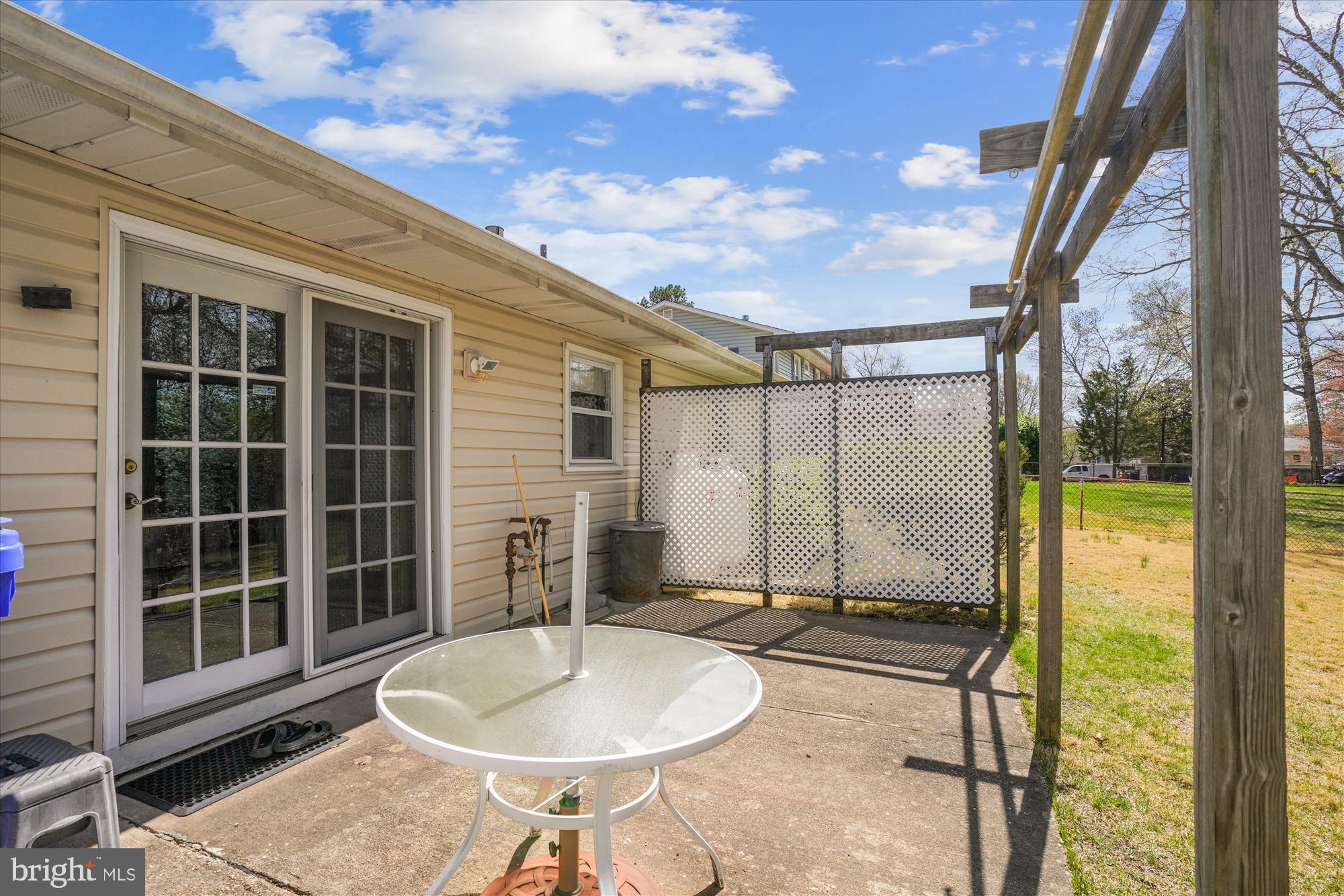 STRAWBERRY HILL EST SUB - Residential