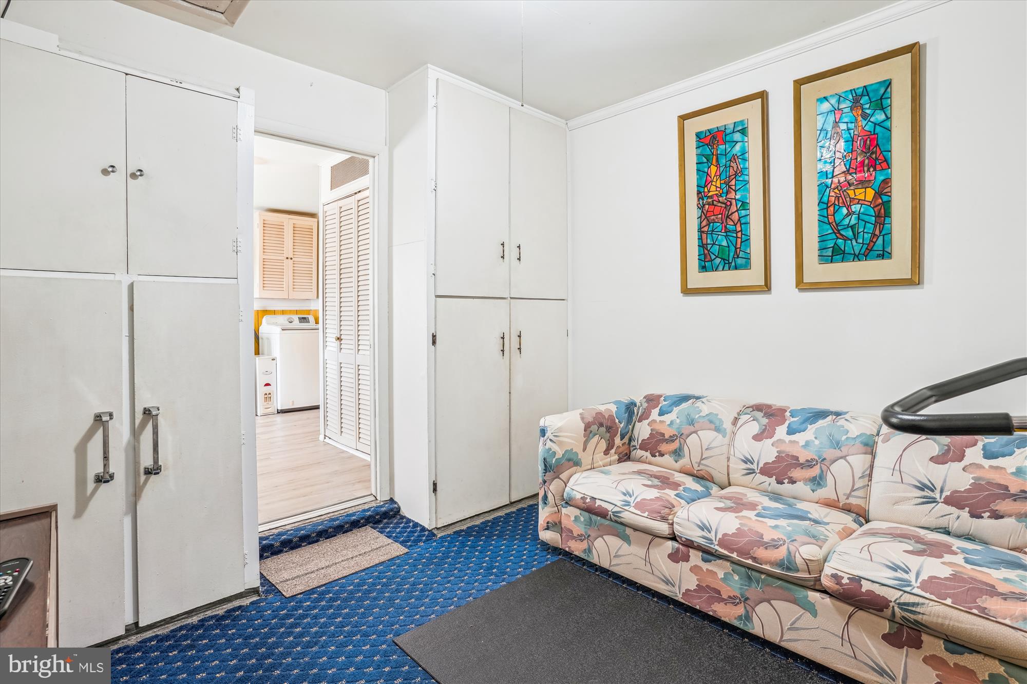 STRAWBERRY HILL EST SUB - Residential