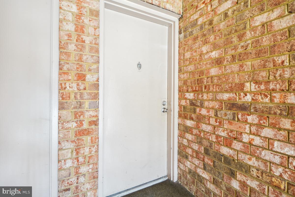 2606 INDIAN DRIVE 2D