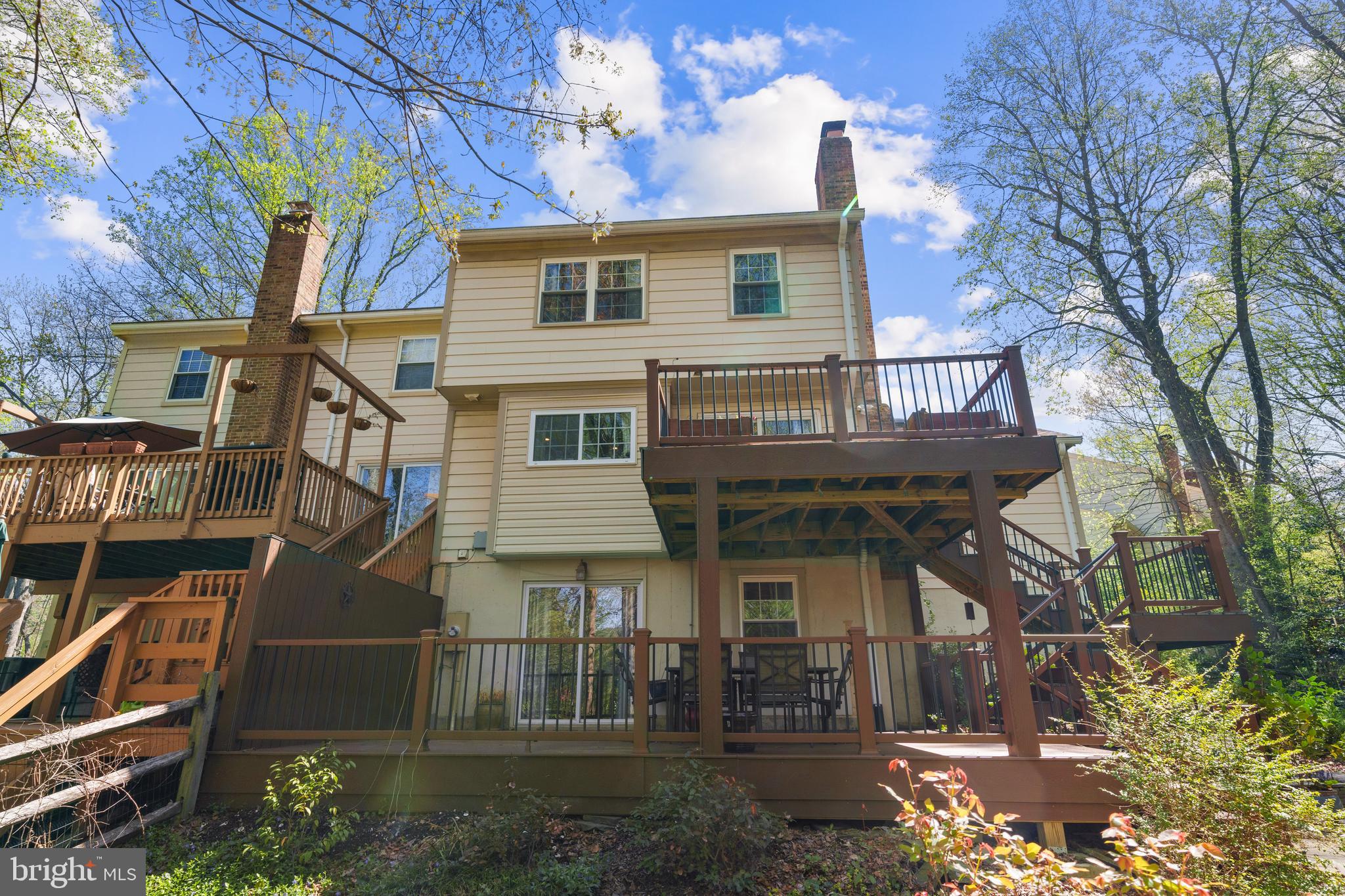 BURKE CENTRE - Residential