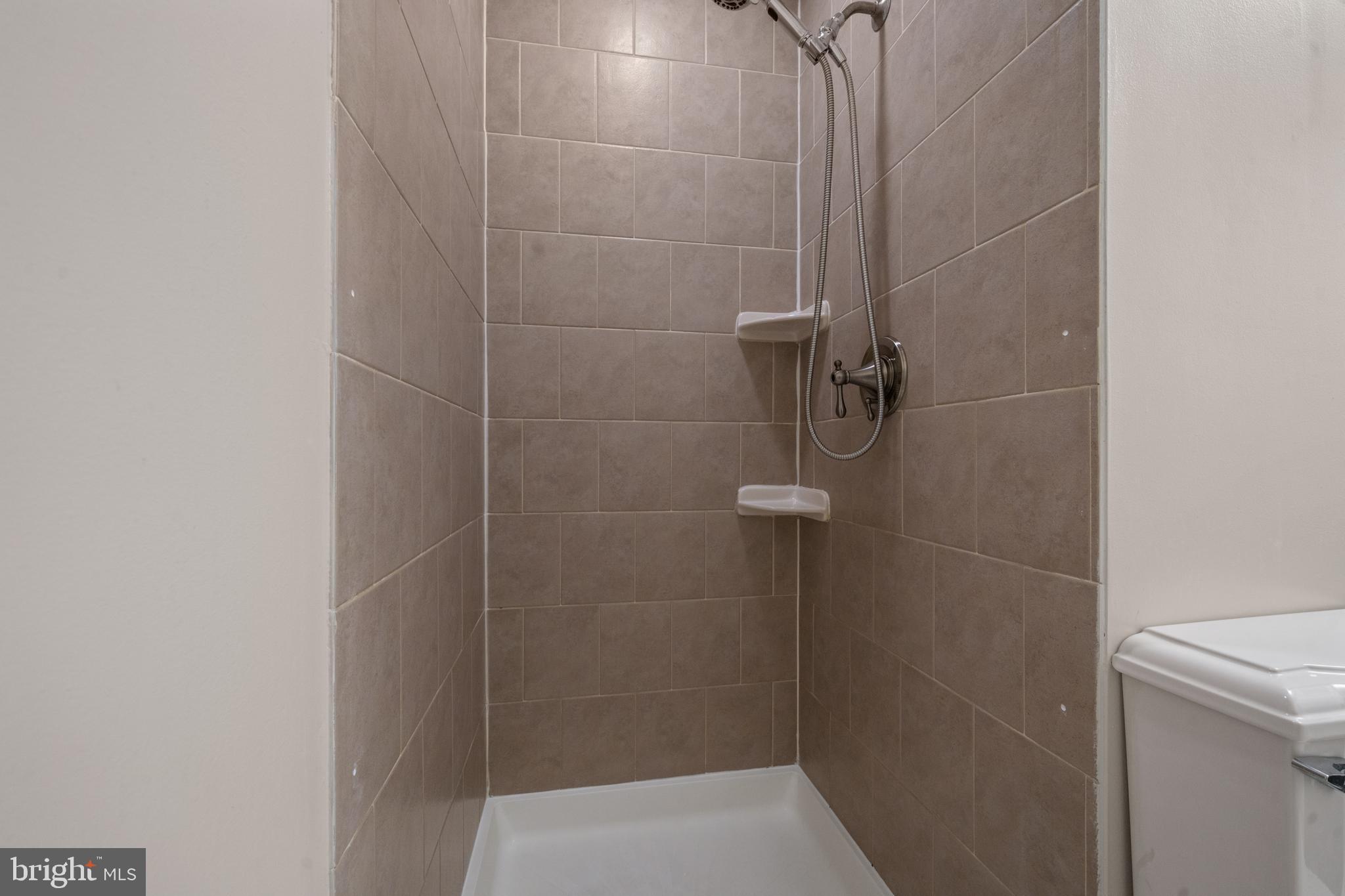 BURKE CENTRE - Residential