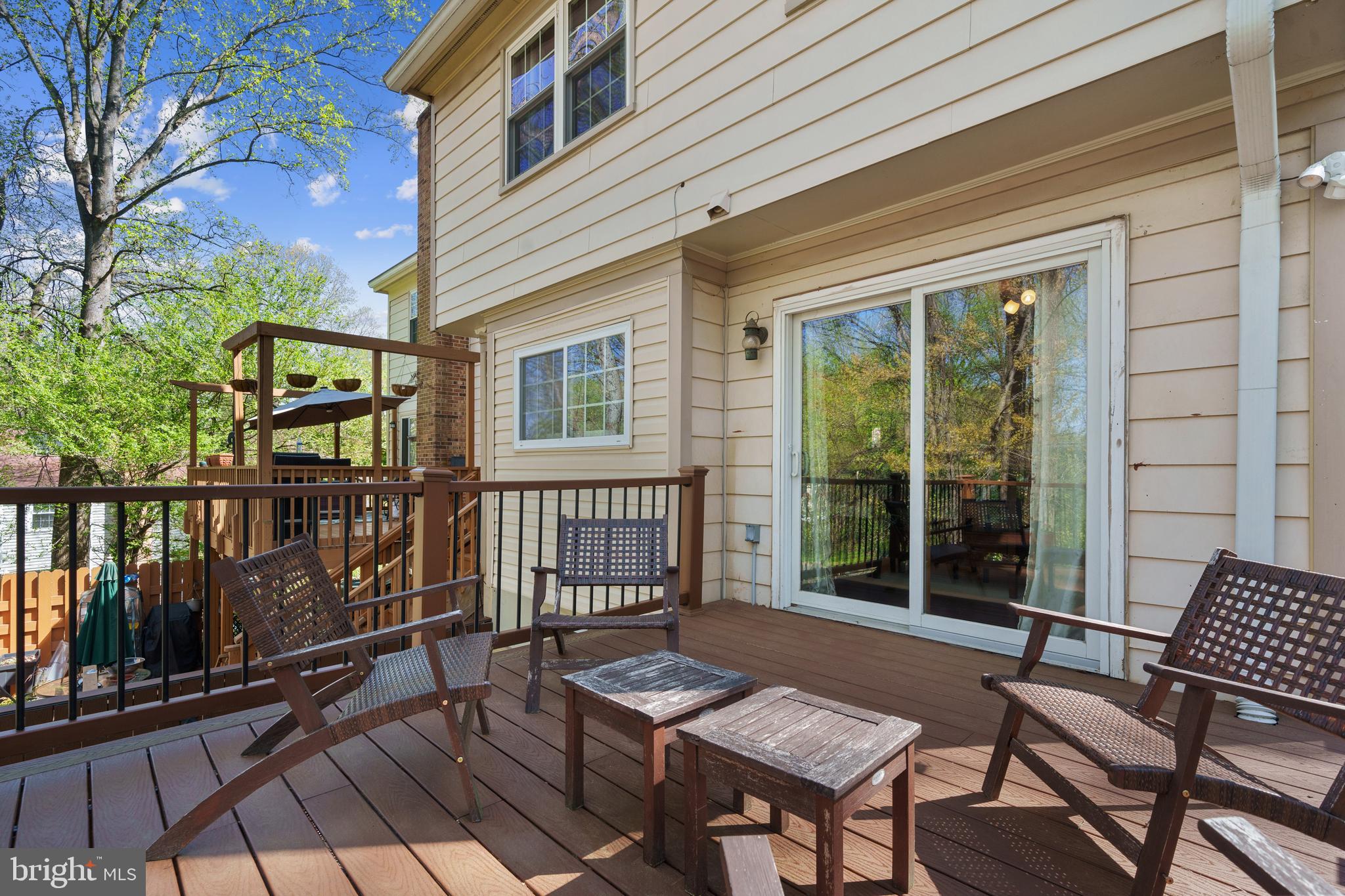 BURKE CENTRE - Residential