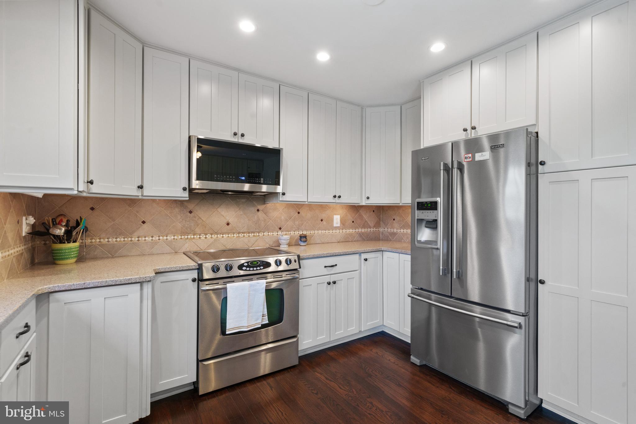 BURKE CENTRE - Residential