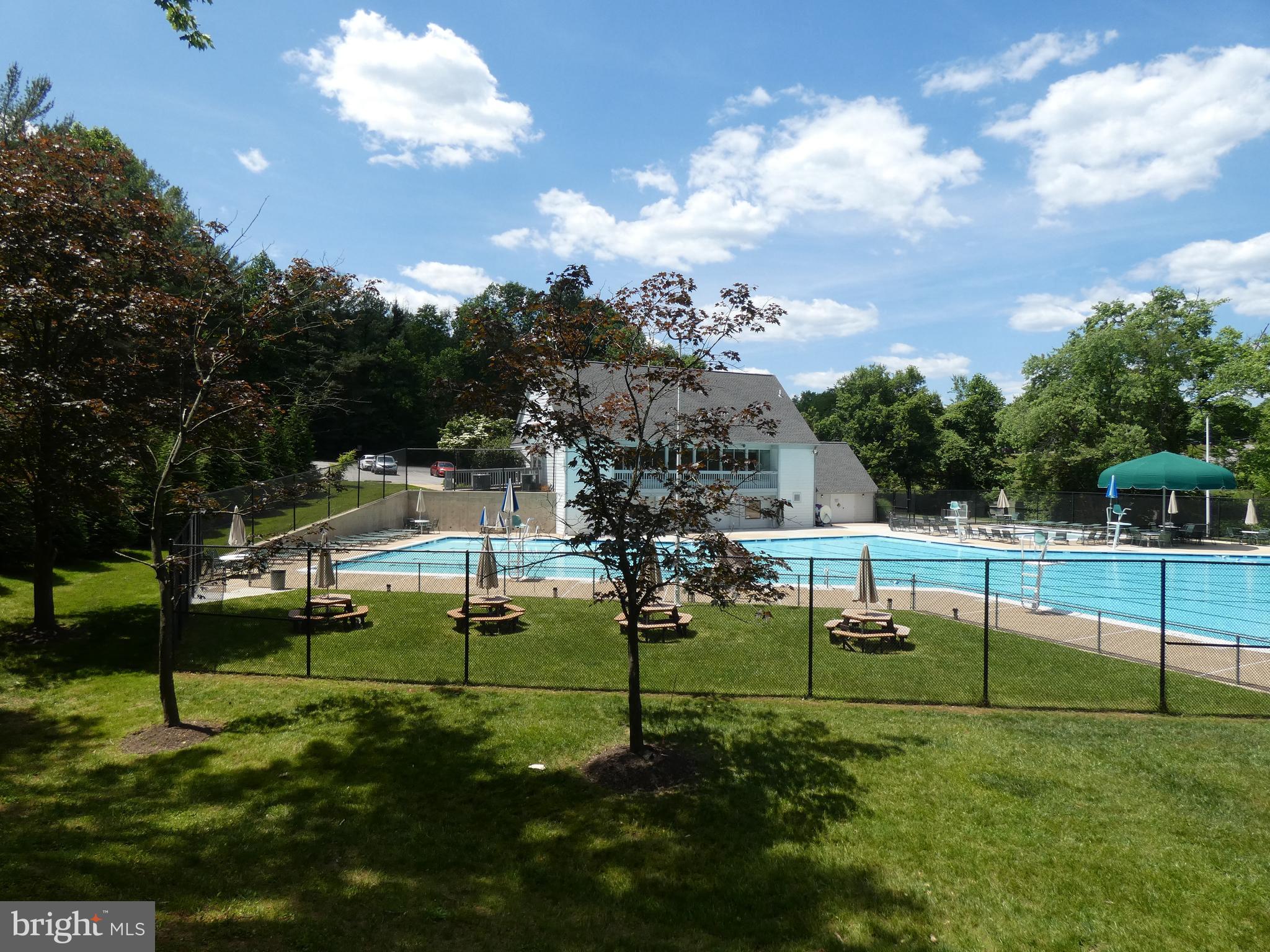 BURKE CENTRE - Residential