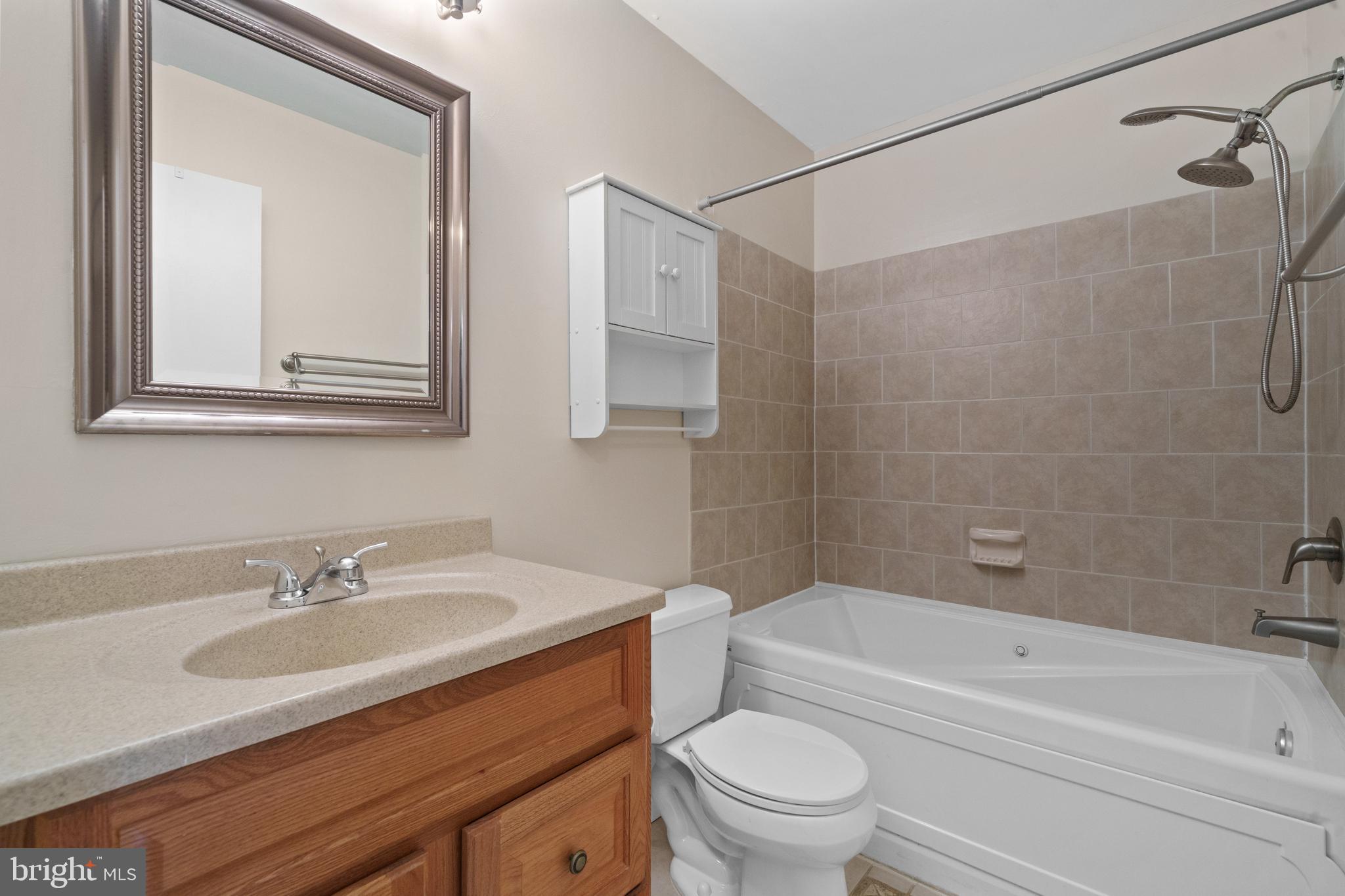 BURKE CENTRE - Residential