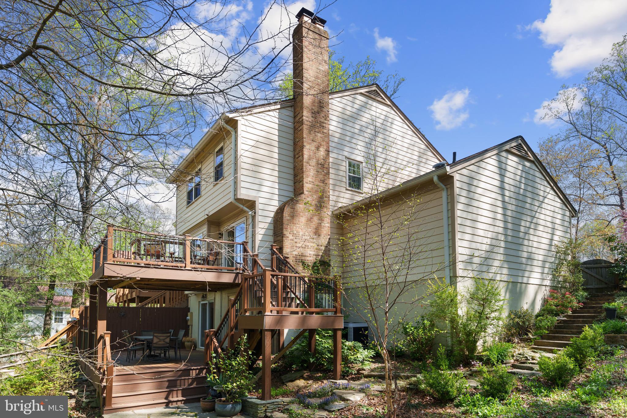 BURKE CENTRE - Residential