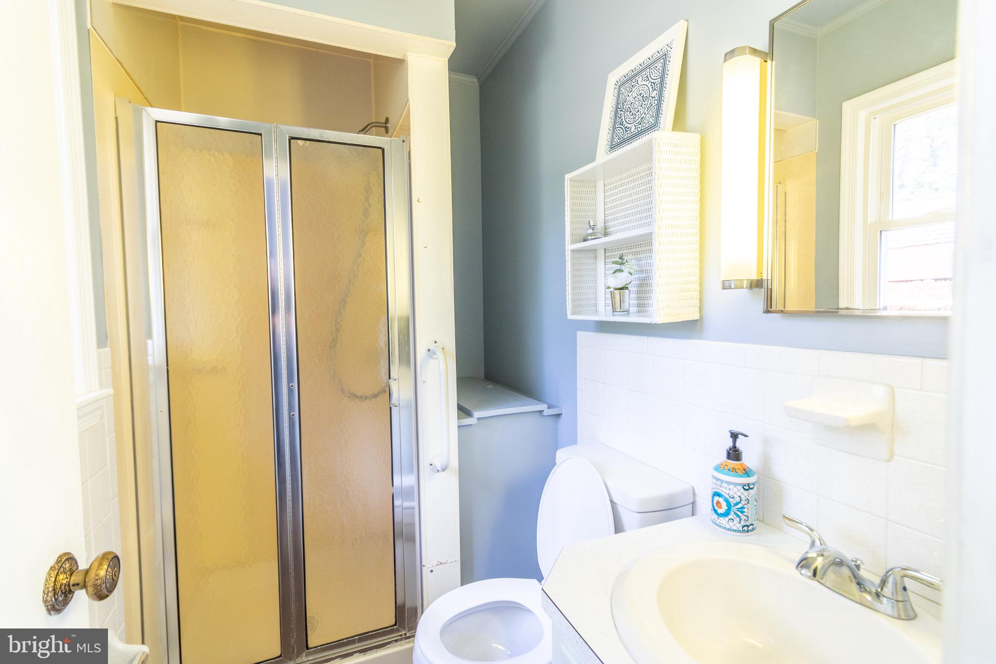 HILLCREST - Residential