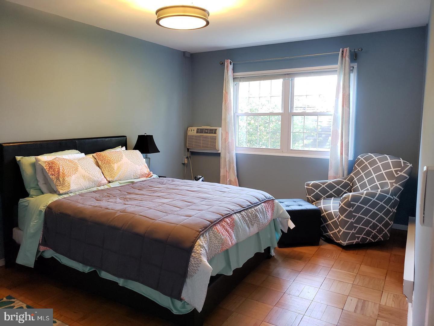 PARK  FAIRFAX - Residential Lease