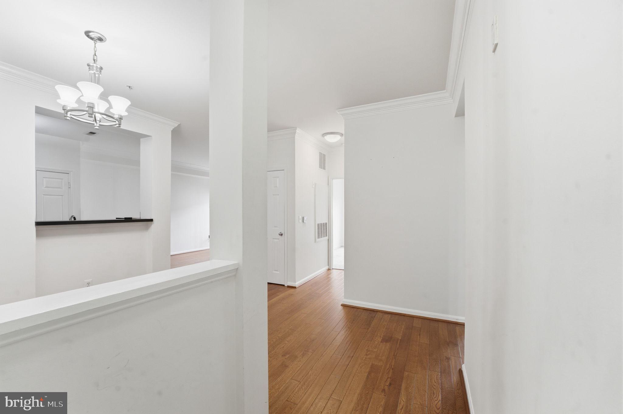 4854 EISENHOWER AVENUE 351