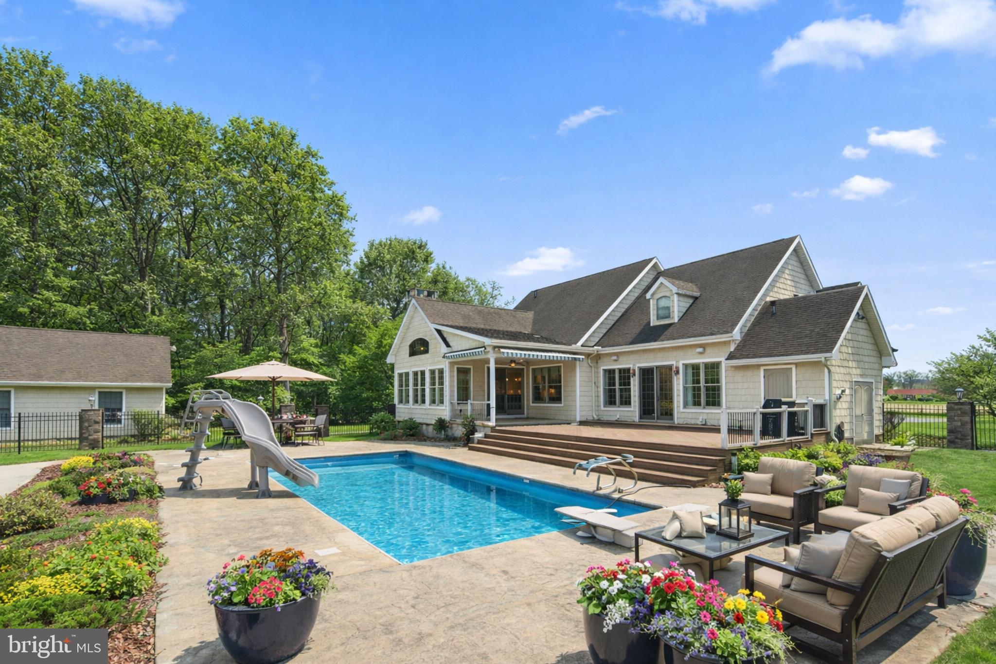 31915 ELIZABETH DRIVE