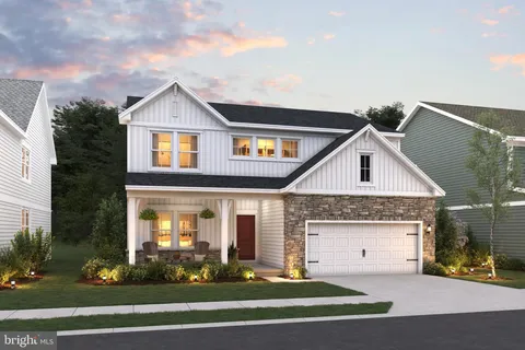 MLS: WVBE2050304