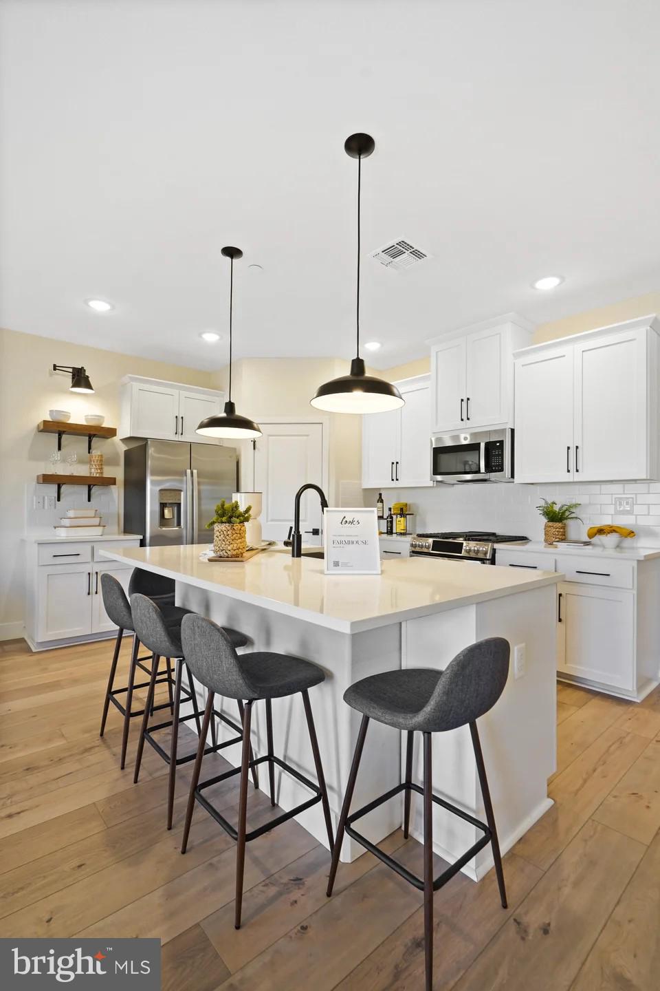 LIBERTY RUN - Residential