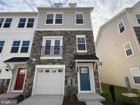 6828 WINTERHILL LANE GLEN BURNIE MD 21060