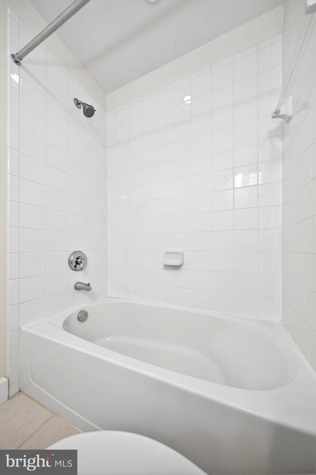 HAYMARKET CROSSING - Residential