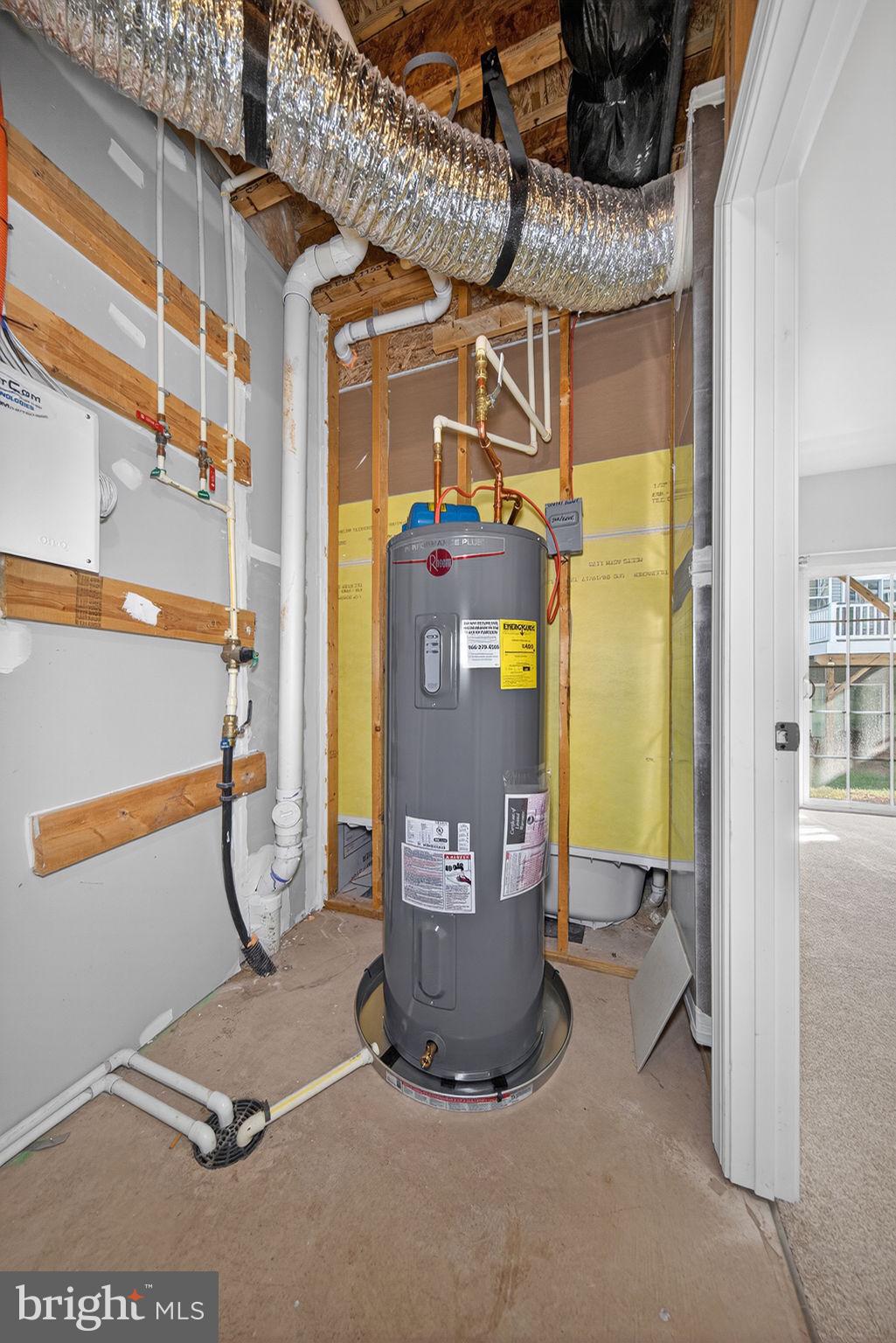 HAYMARKET CROSSING - Residential