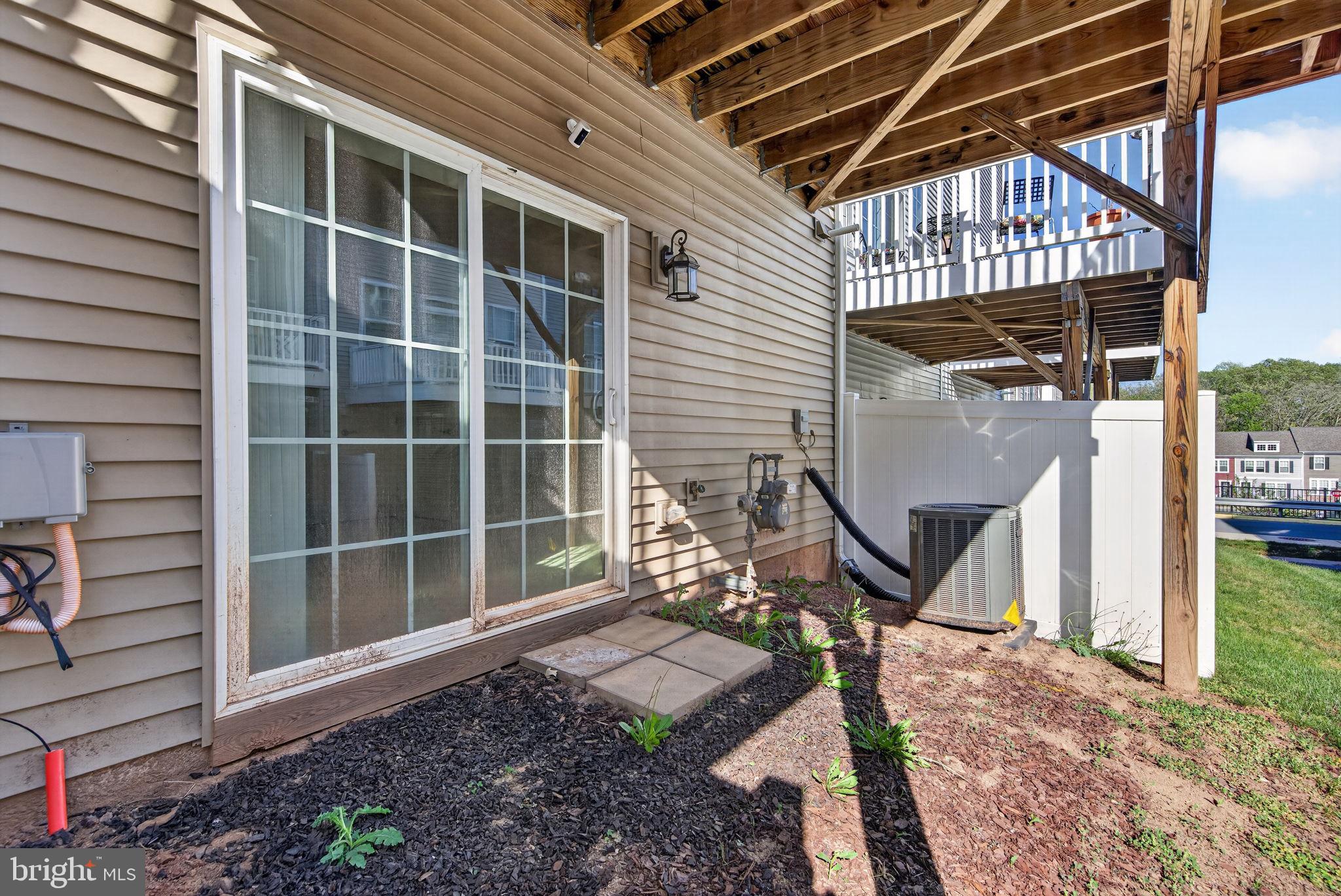 HAYMARKET CROSSING - Residential