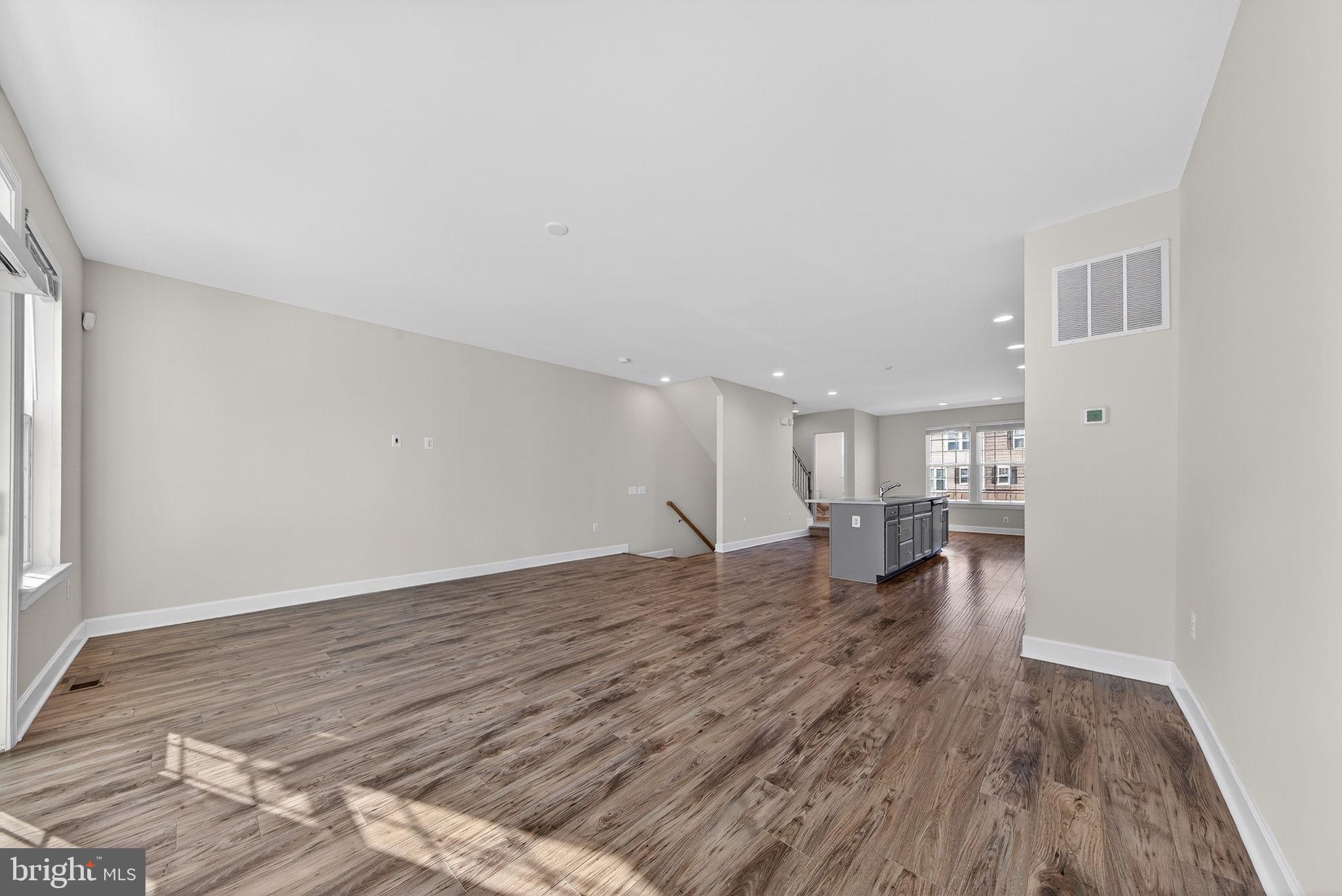 HAYMARKET CROSSING - Residential