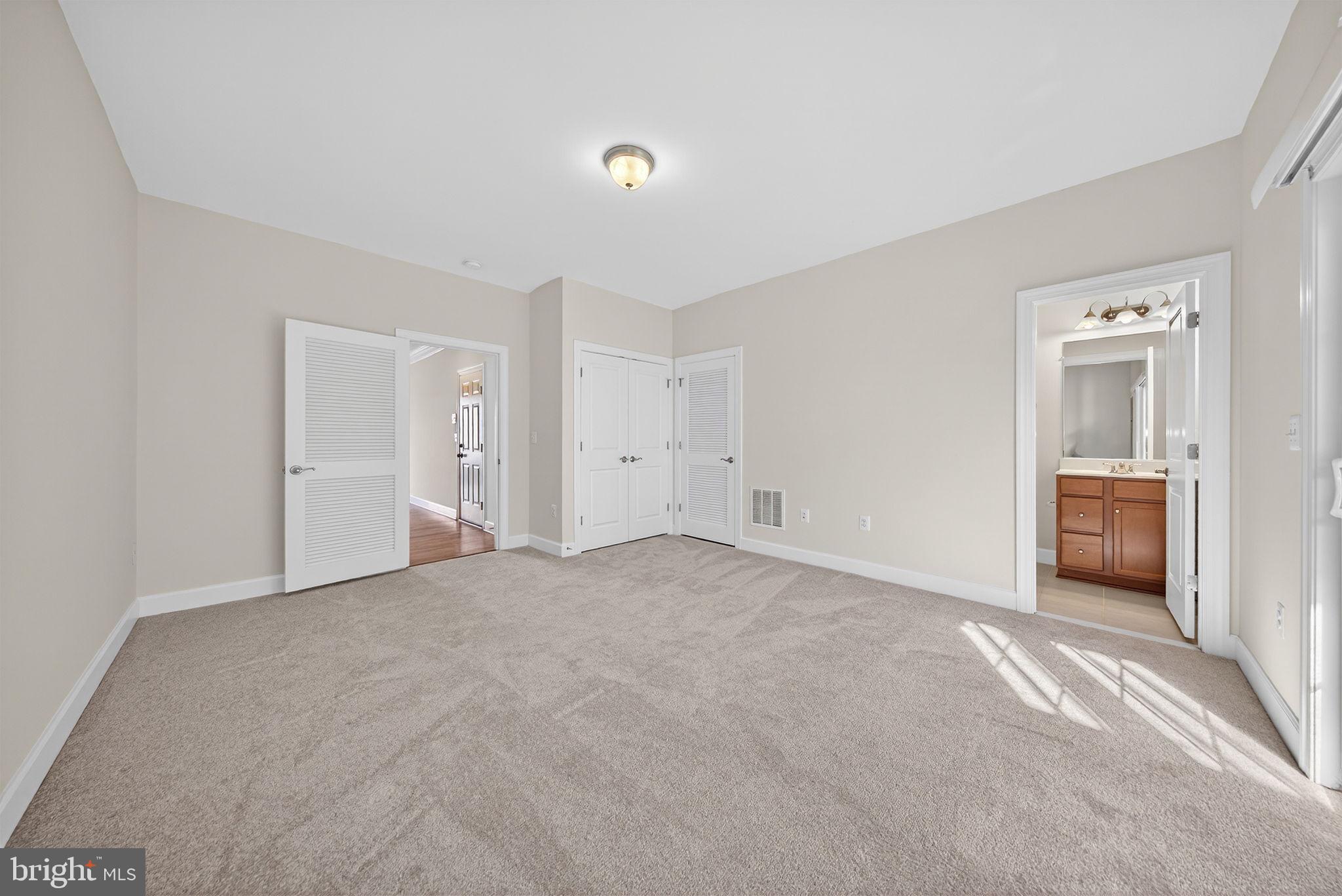 HAYMARKET CROSSING - Residential