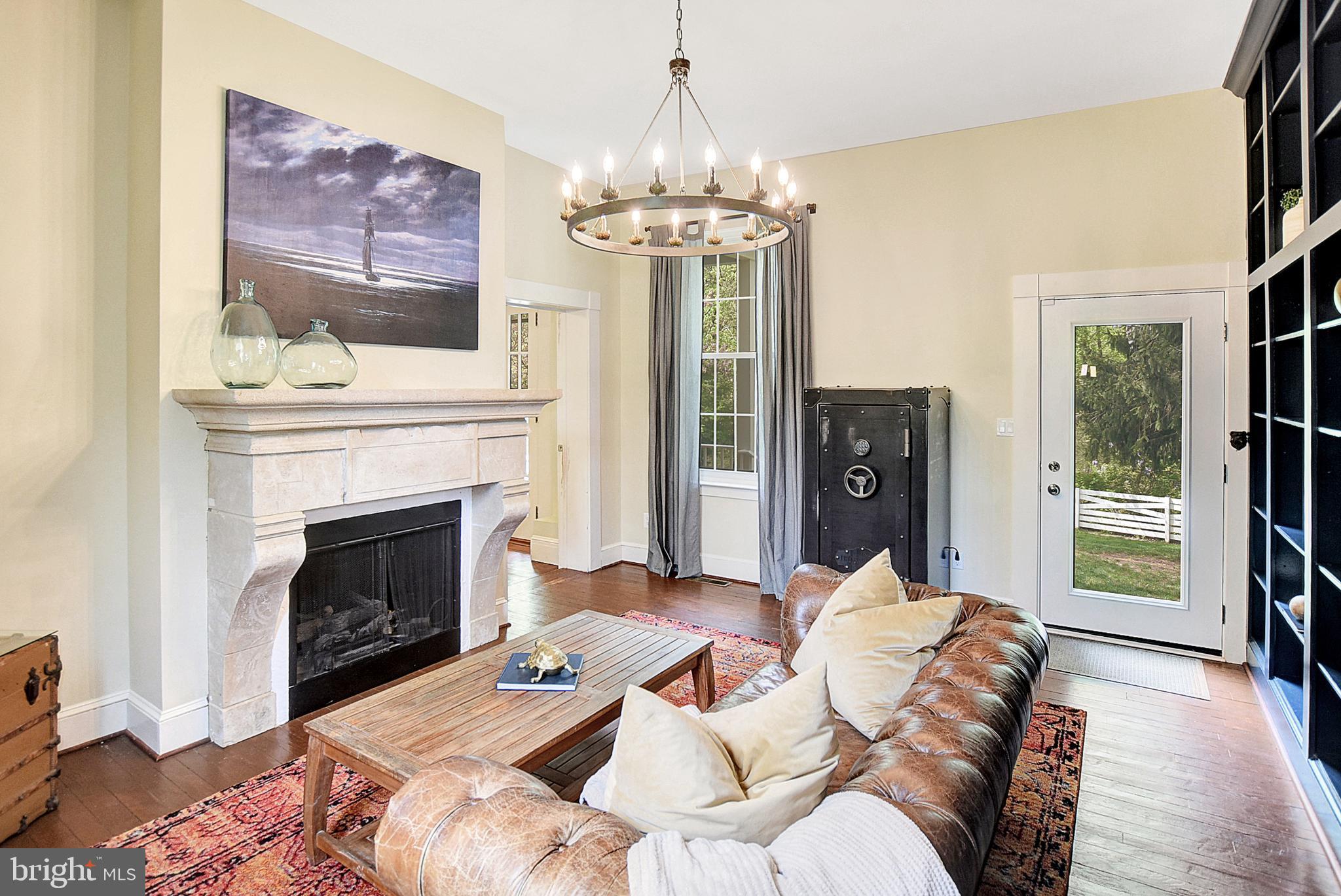 HARWOOD - Residential