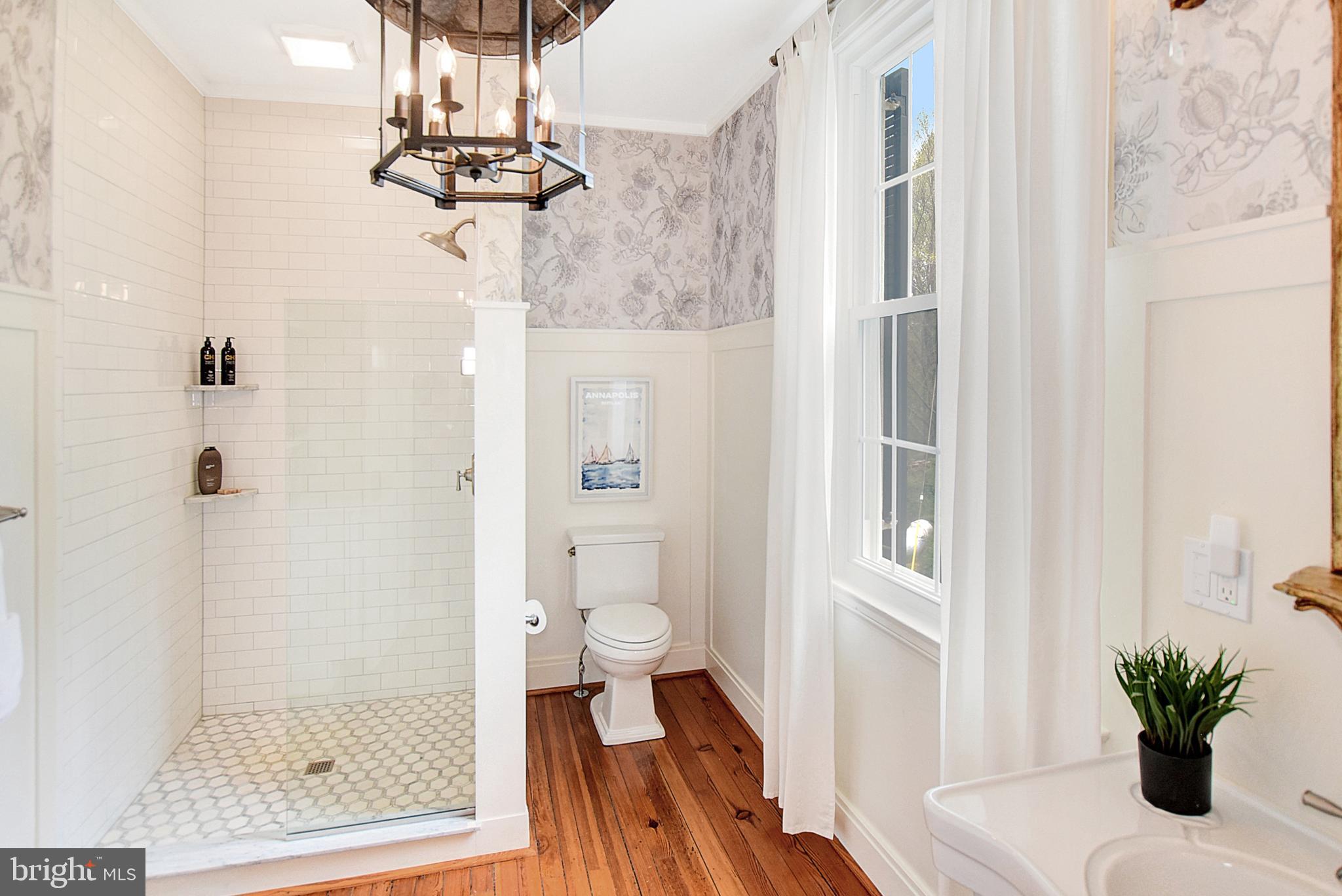 HARWOOD - Residential