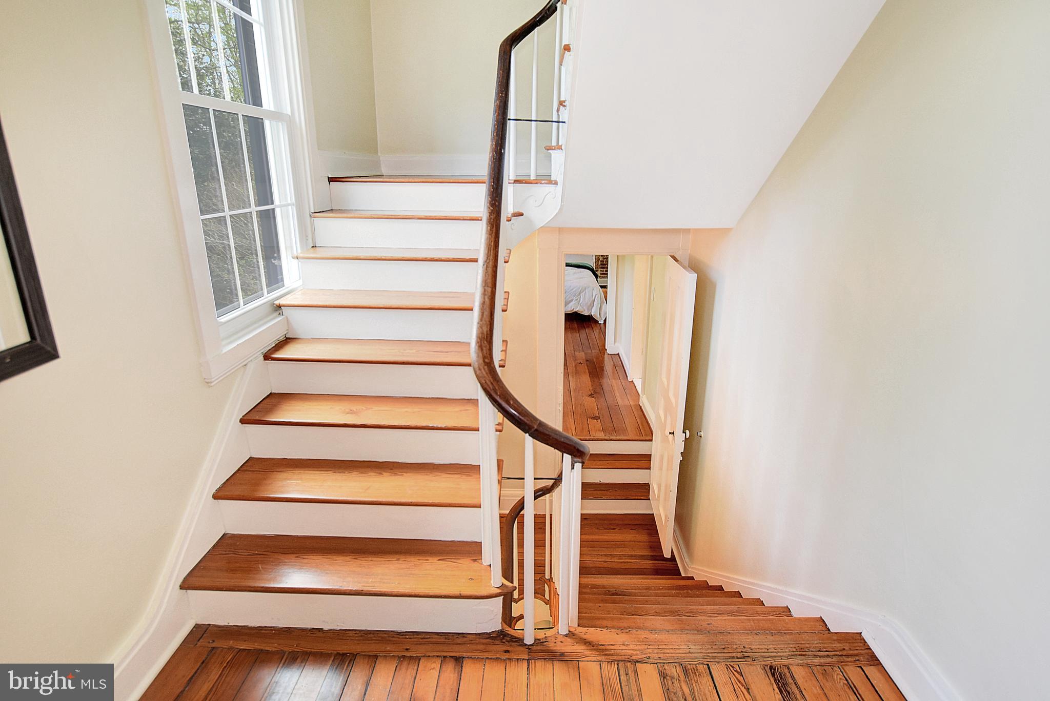 HARWOOD - Residential